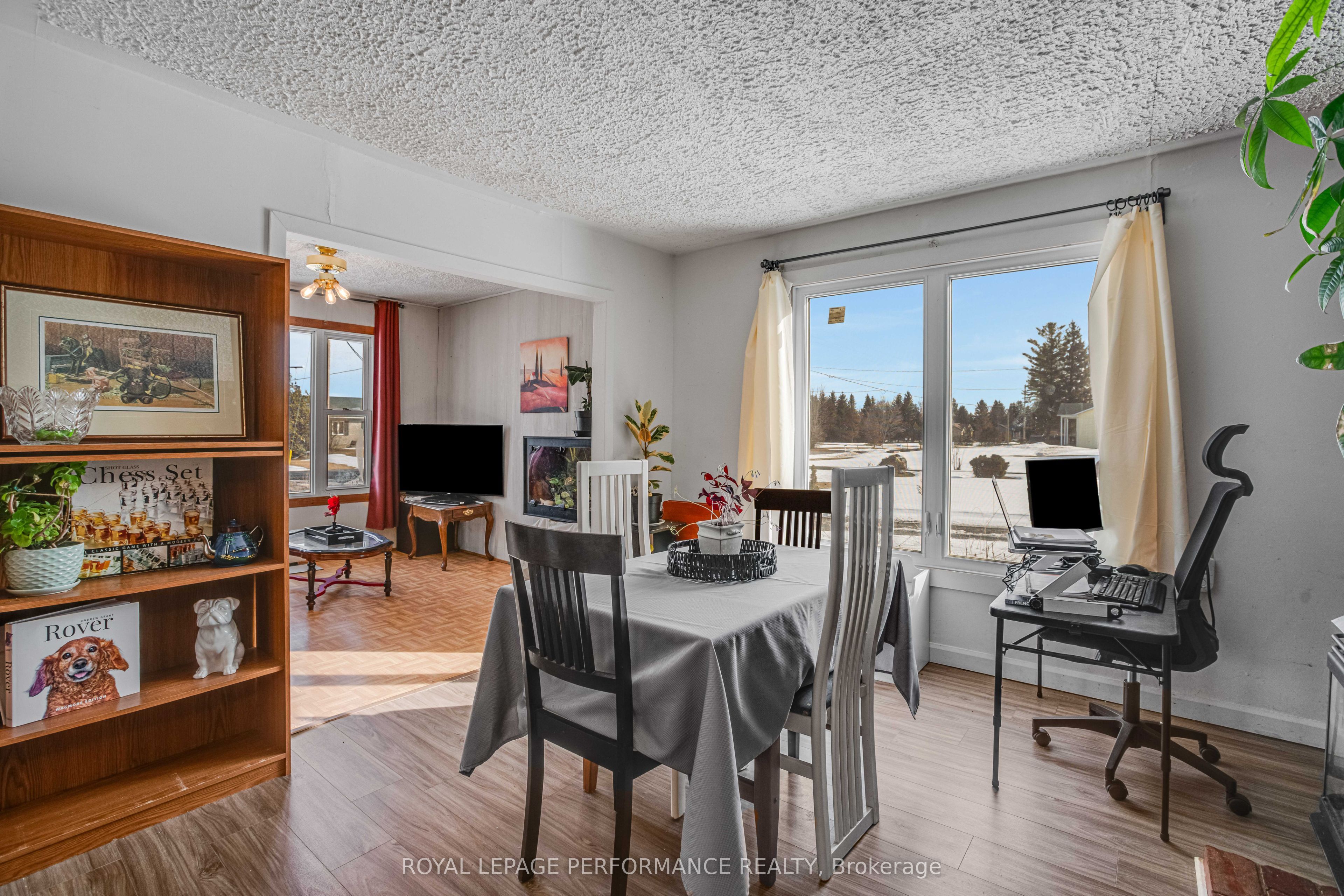 2082 Sandy Hill Road Property Photo 17