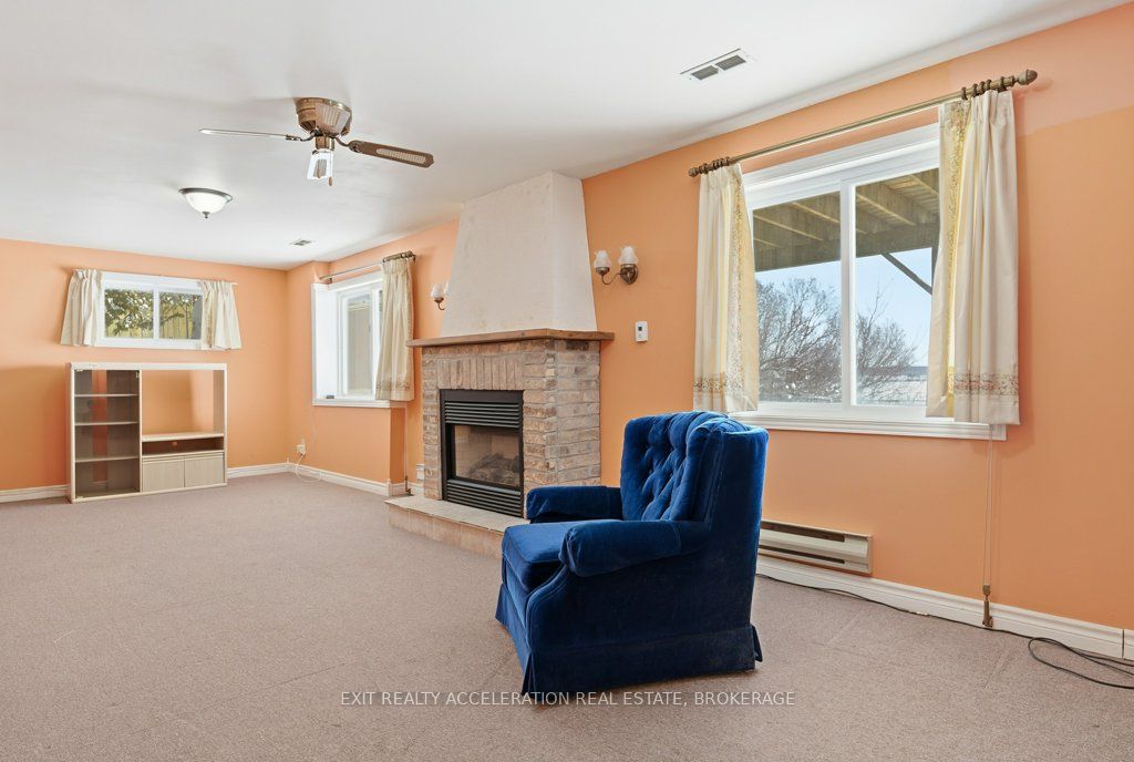 4325 County Rd 9 Property Photo 25