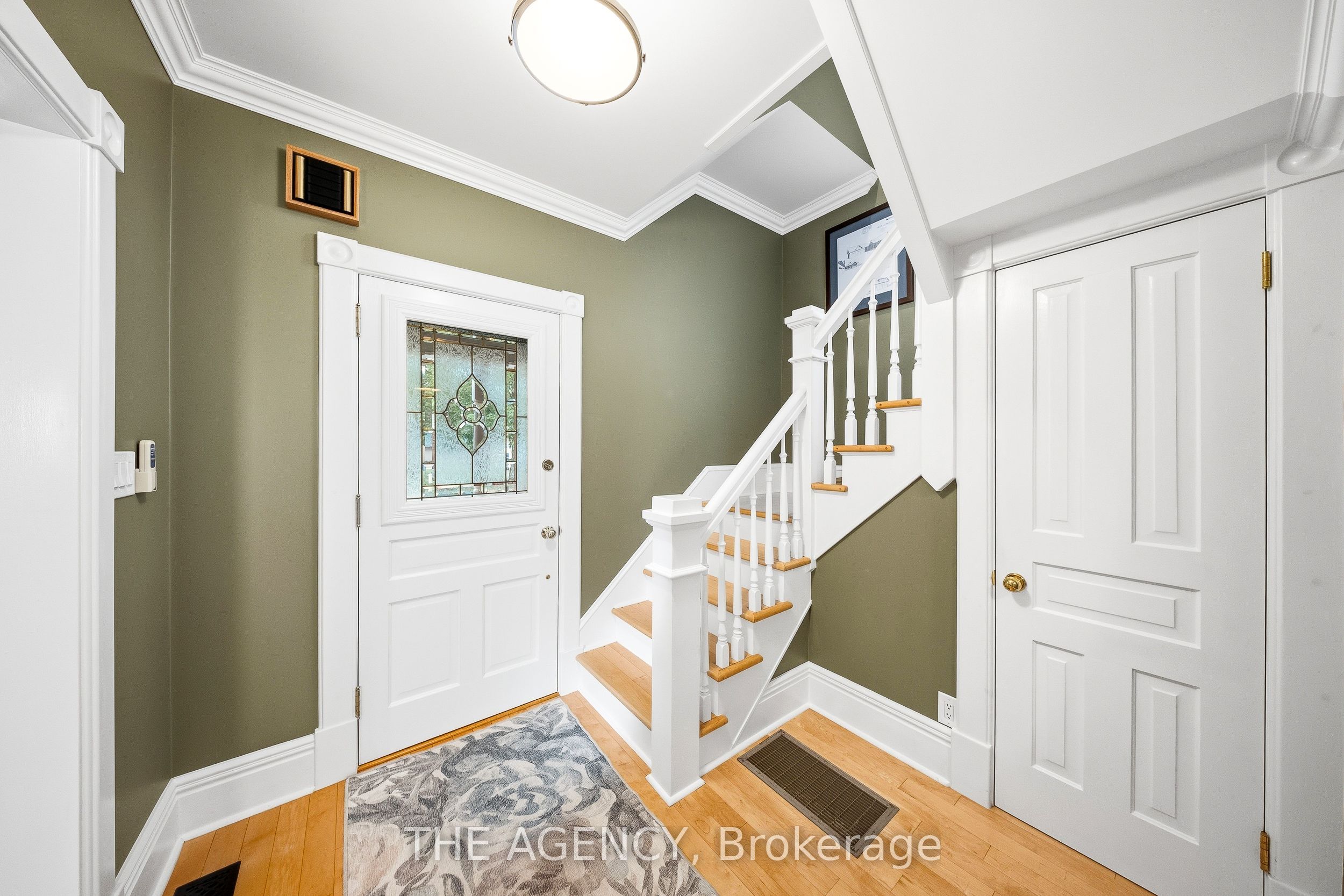 750 Vine Street Property Photo 7