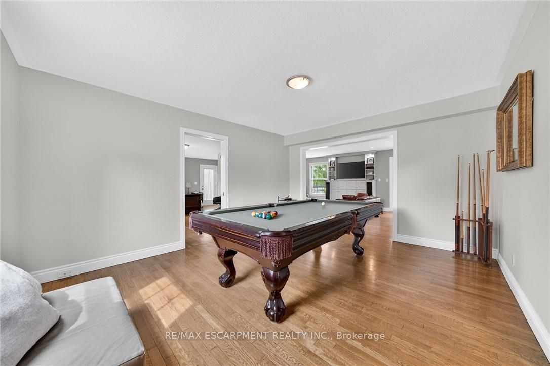 20 Haldimand Trail Property Photo 15