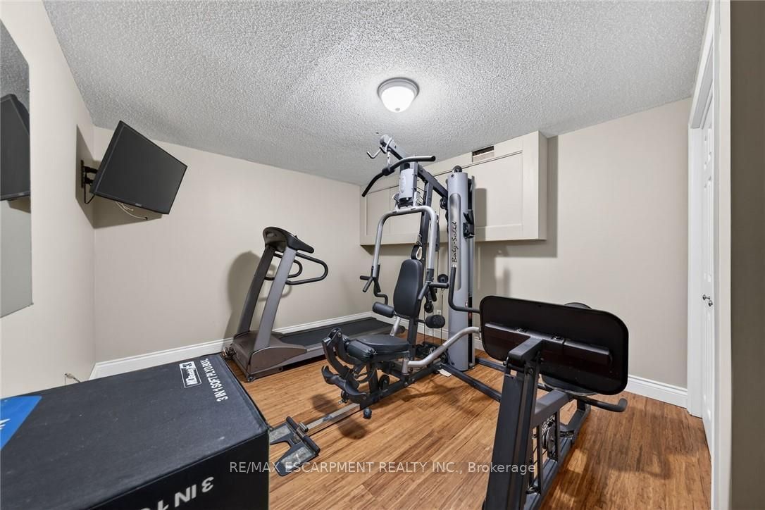 20 Haldimand Trail Property Photo 35
