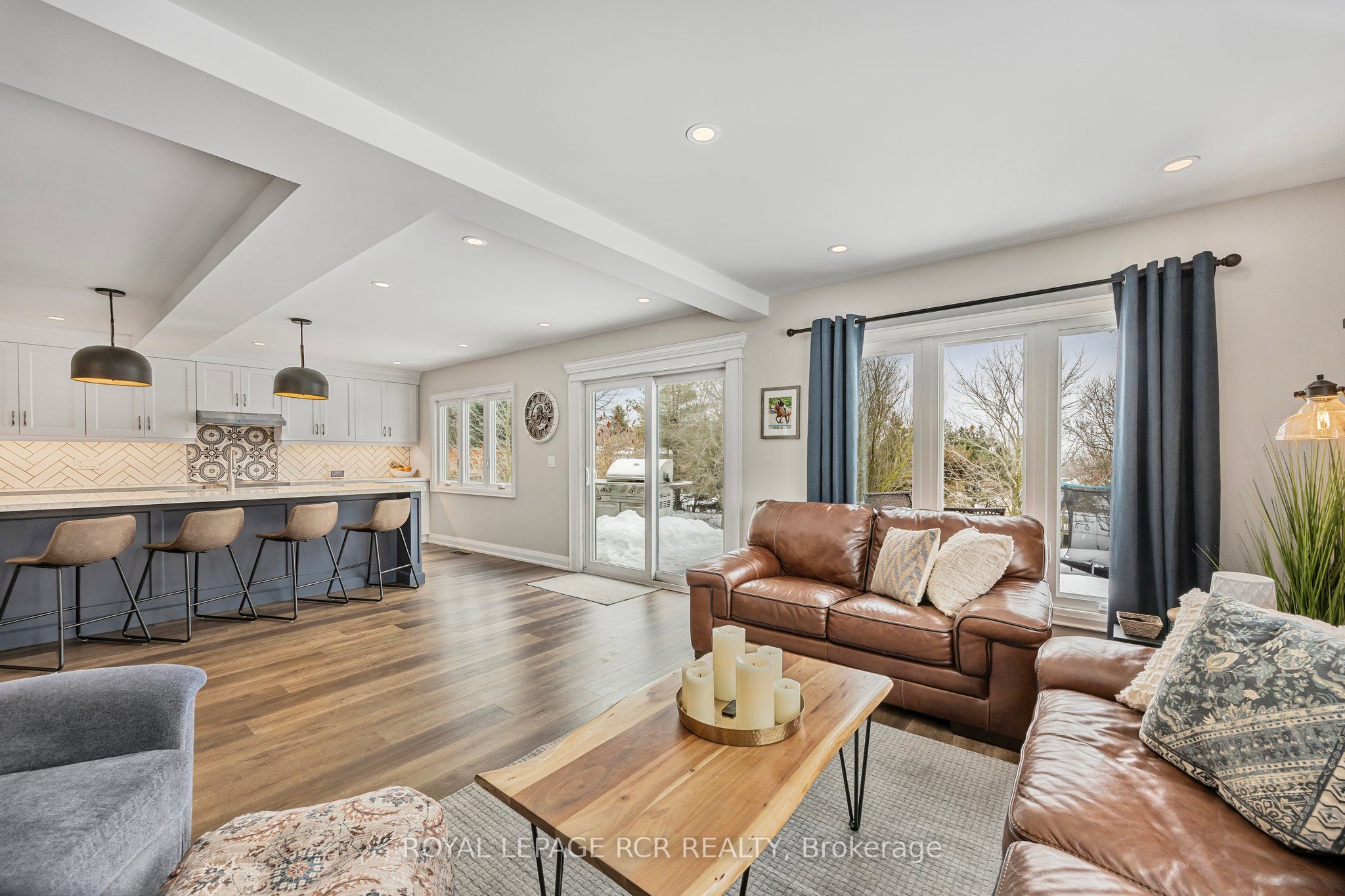 18 Peter Street Property Photo 23