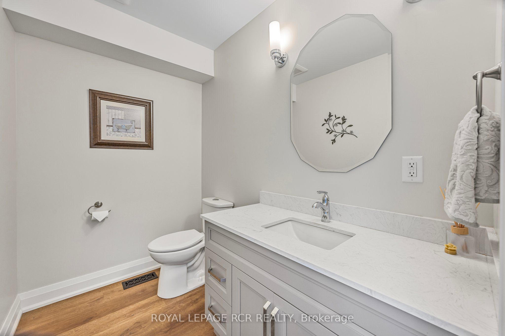 18 Peter Street Property Photo 24