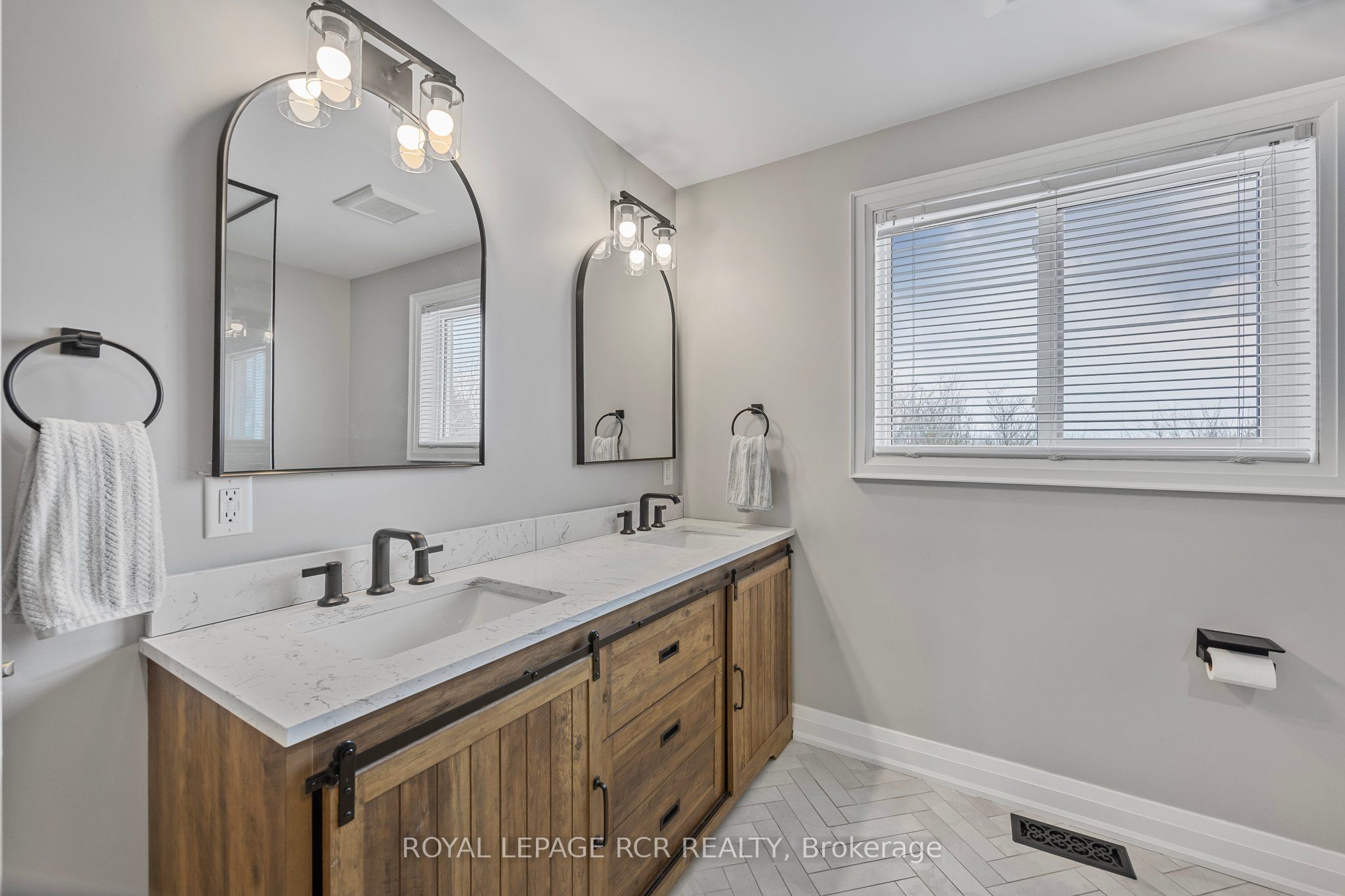 18 Peter Street Property Photo 30