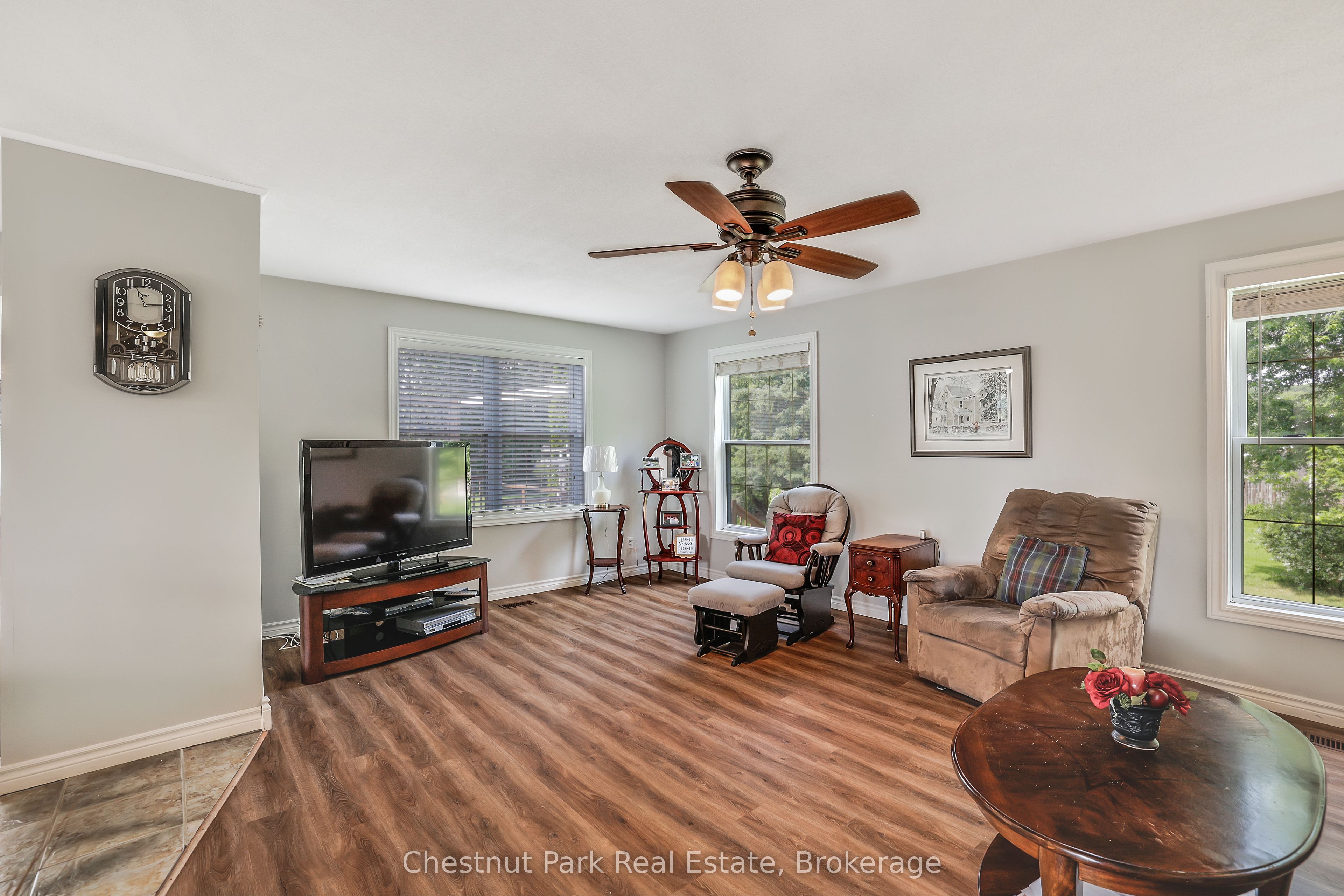 384 Urstadt Street Property Photo 6