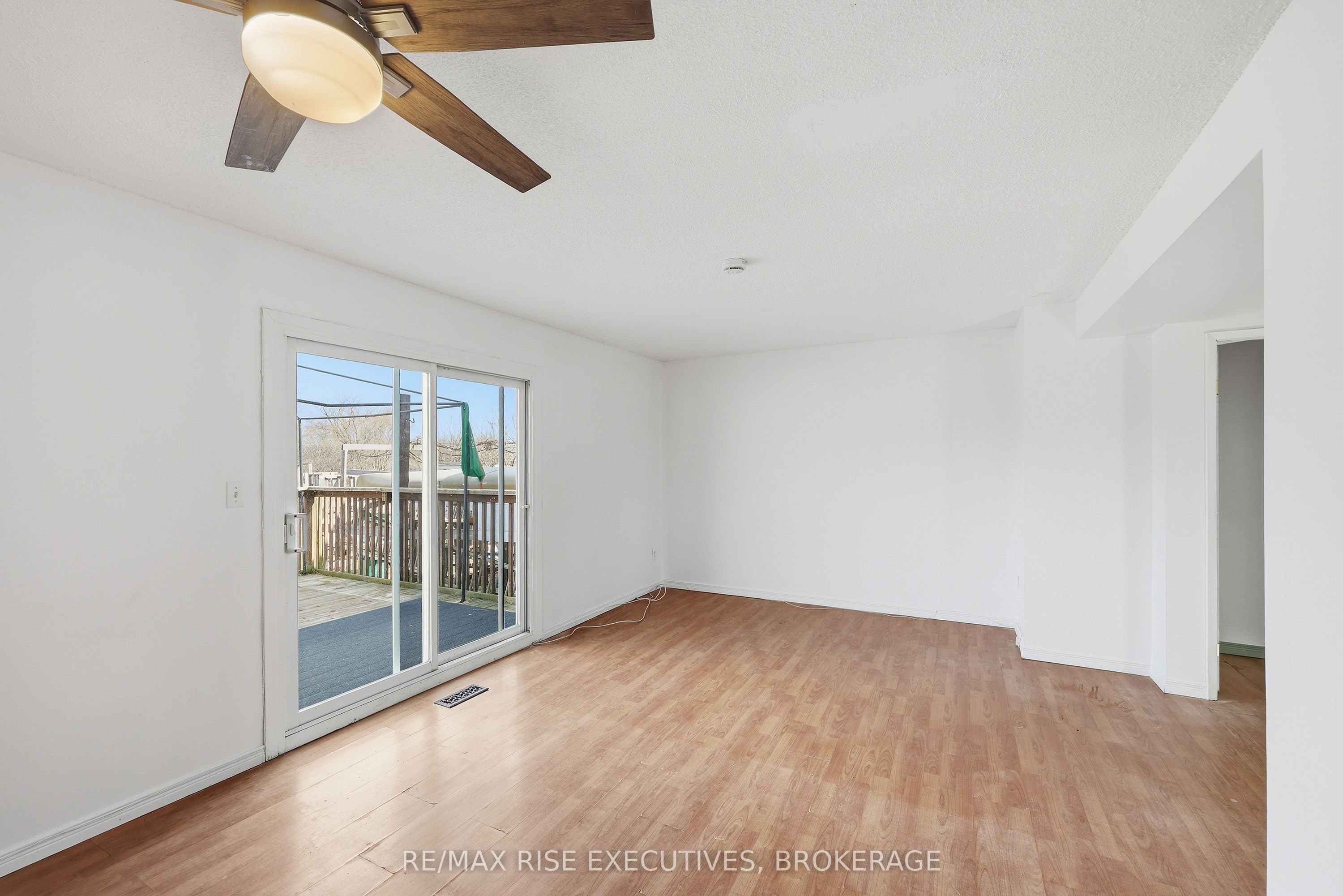 75 Wycliffe Crescent Property Photo 18