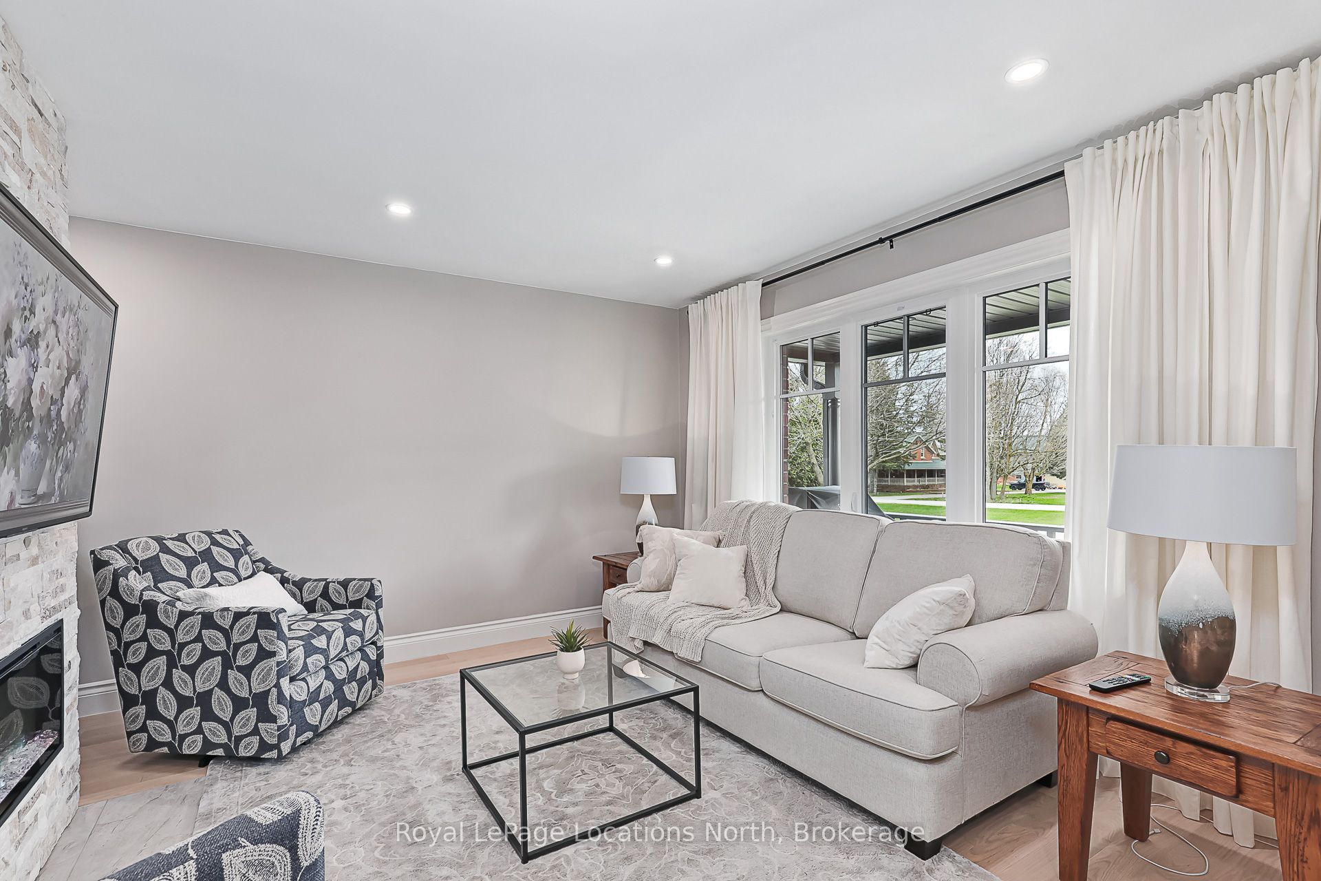 158078 7th Line Property Photo 11