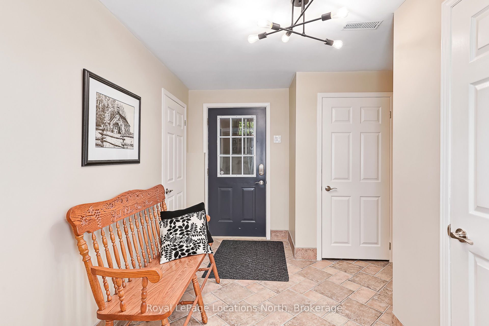 158078 7th Line Property Photo 41