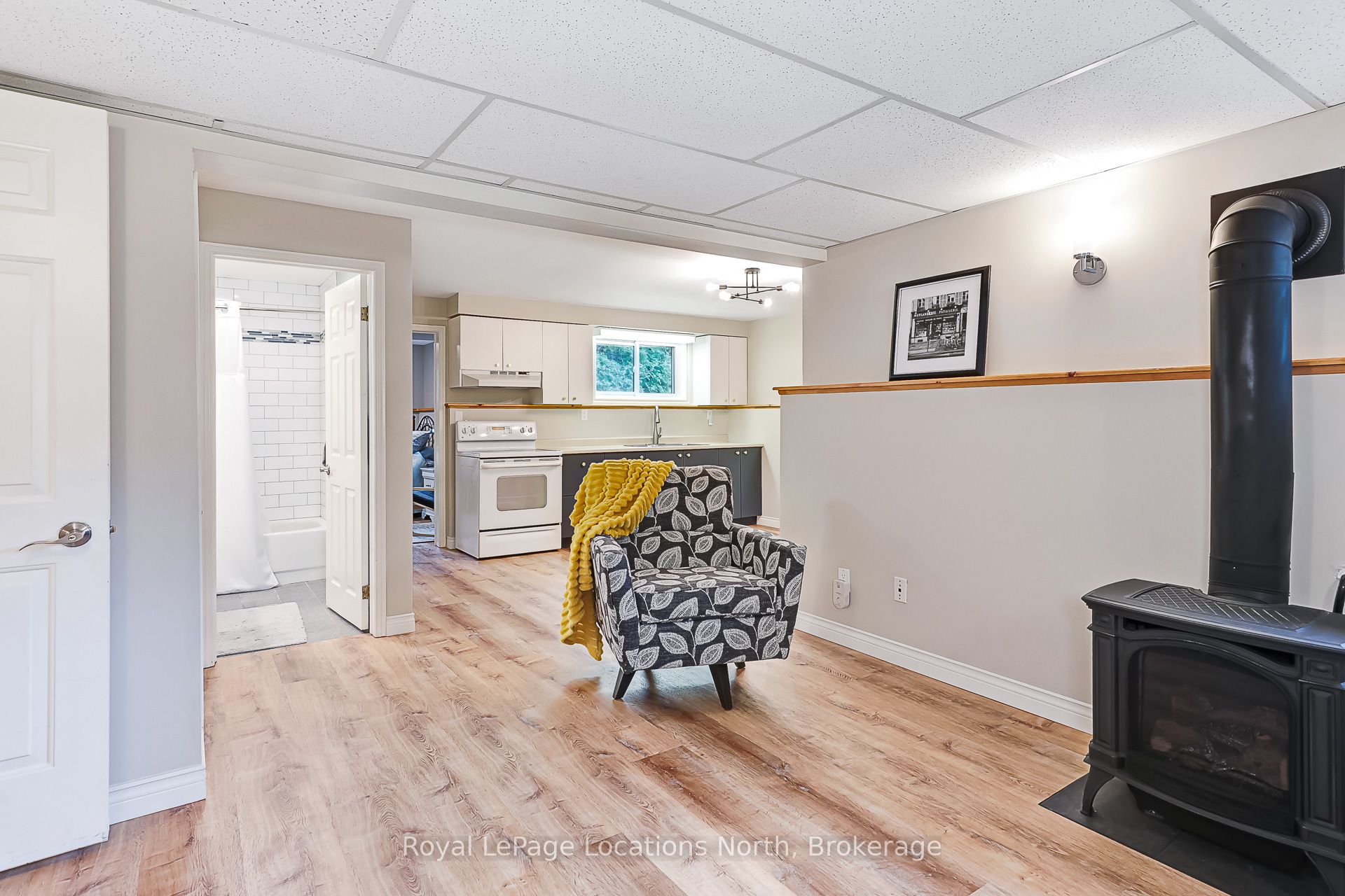158078 7th Line Property Photo 43