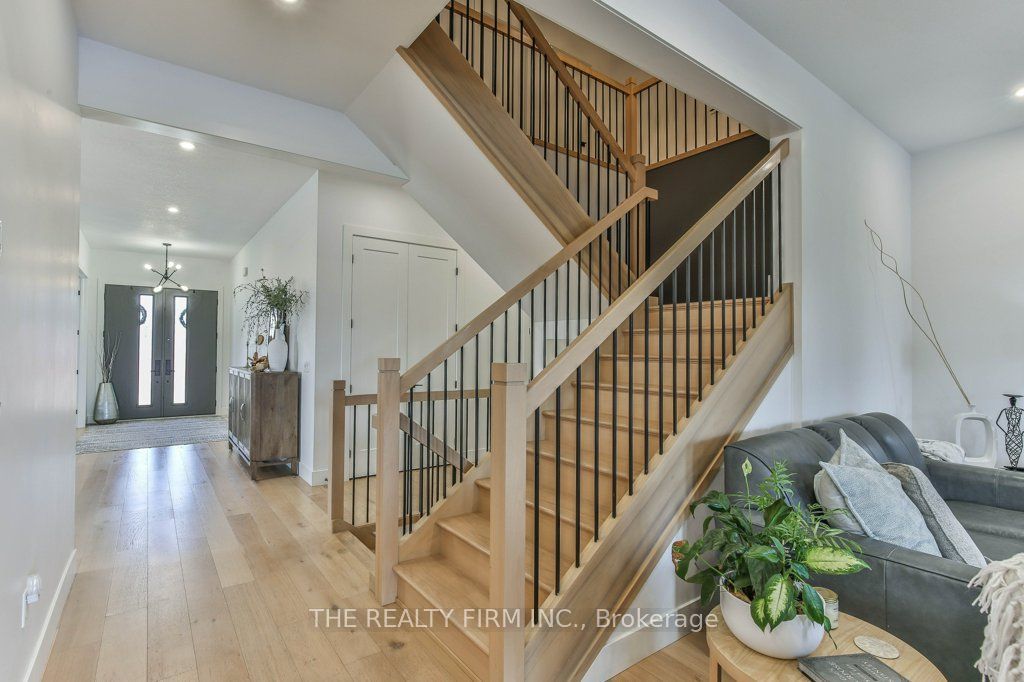 4 Sycamore Road Property Photo 8