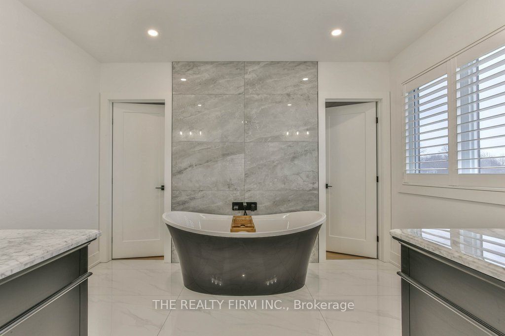 4 Sycamore Road Property Photo 25