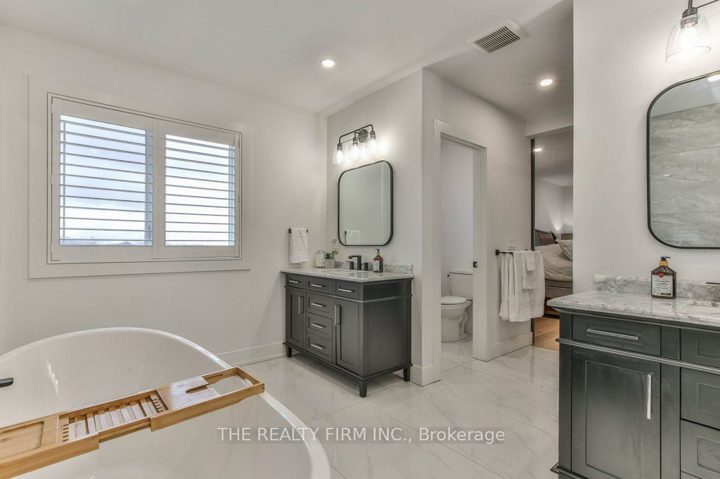 4 Sycamore Road Property Photo 27