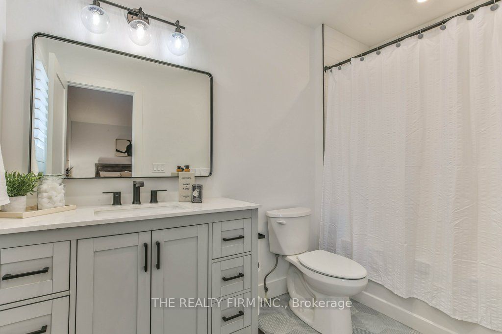 4 Sycamore Road Property Photo 34