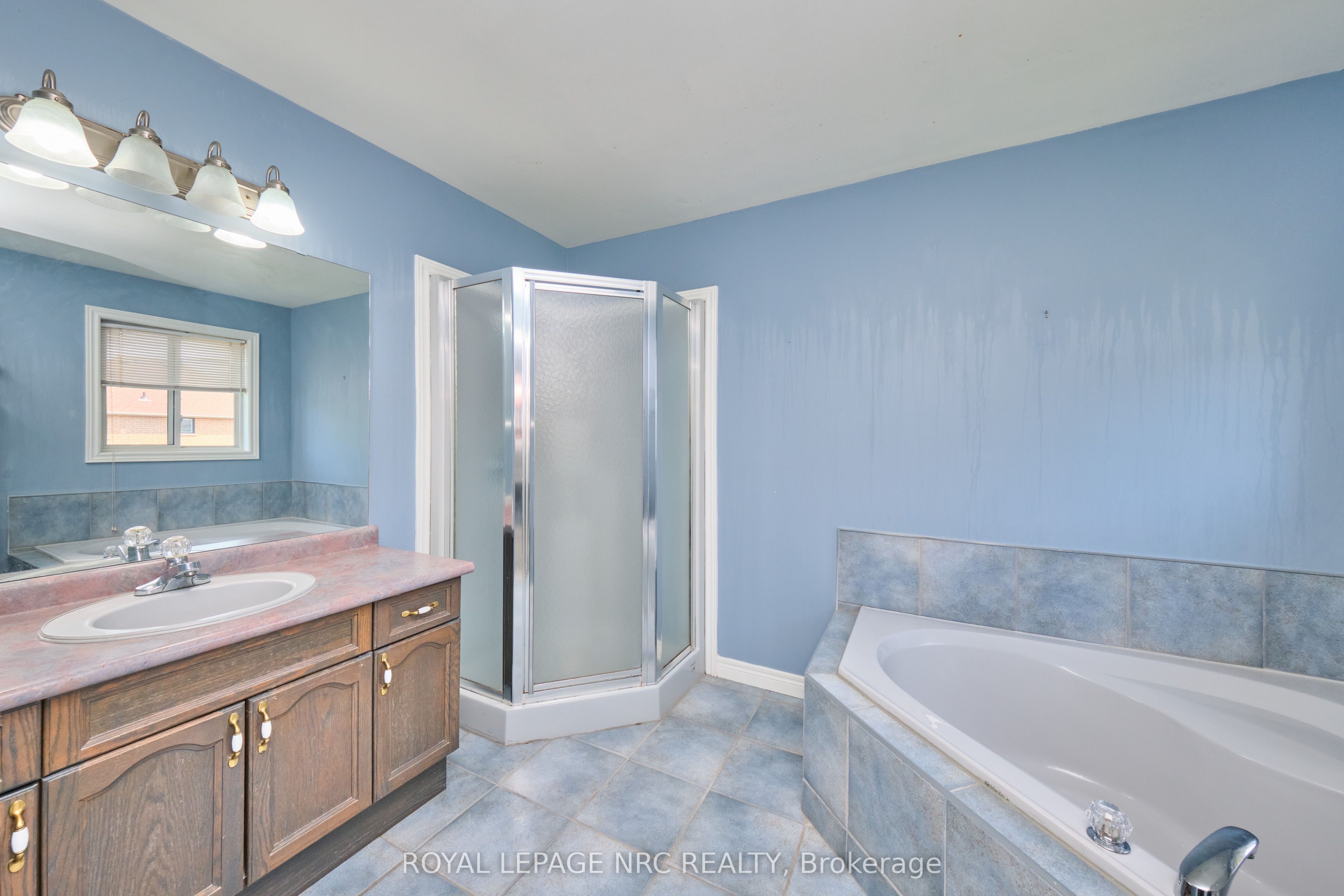 15 Creanona Boulevard Property Photo 32