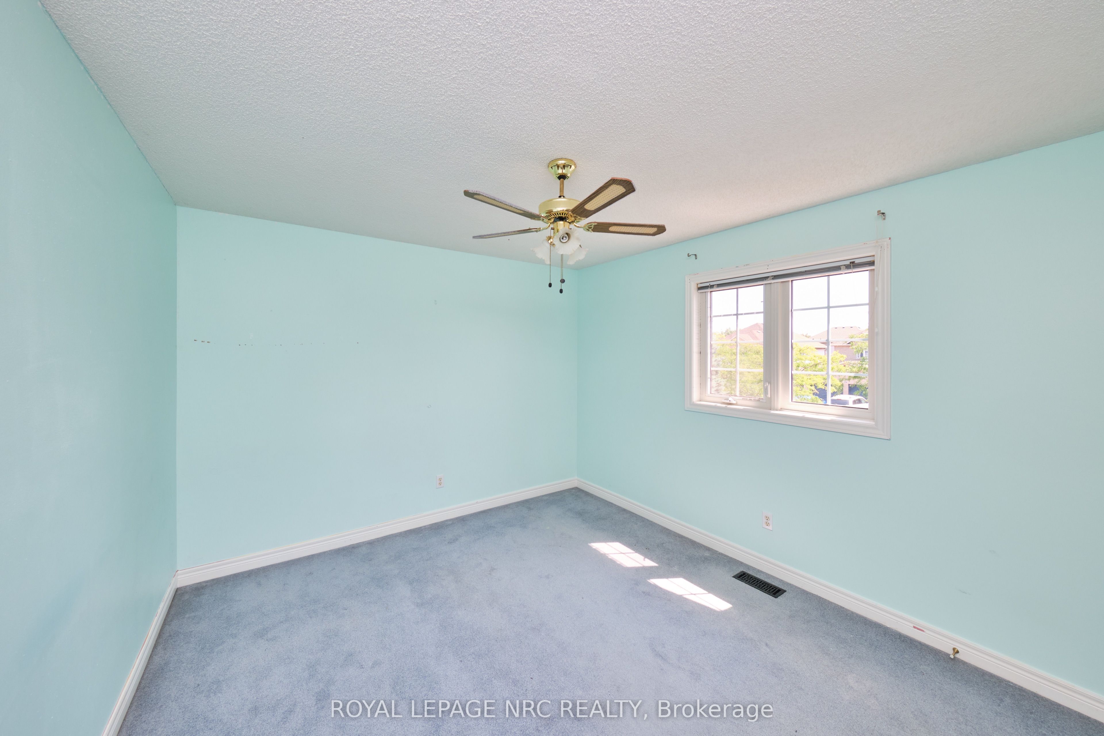 15 Creanona Boulevard Property Photo 34