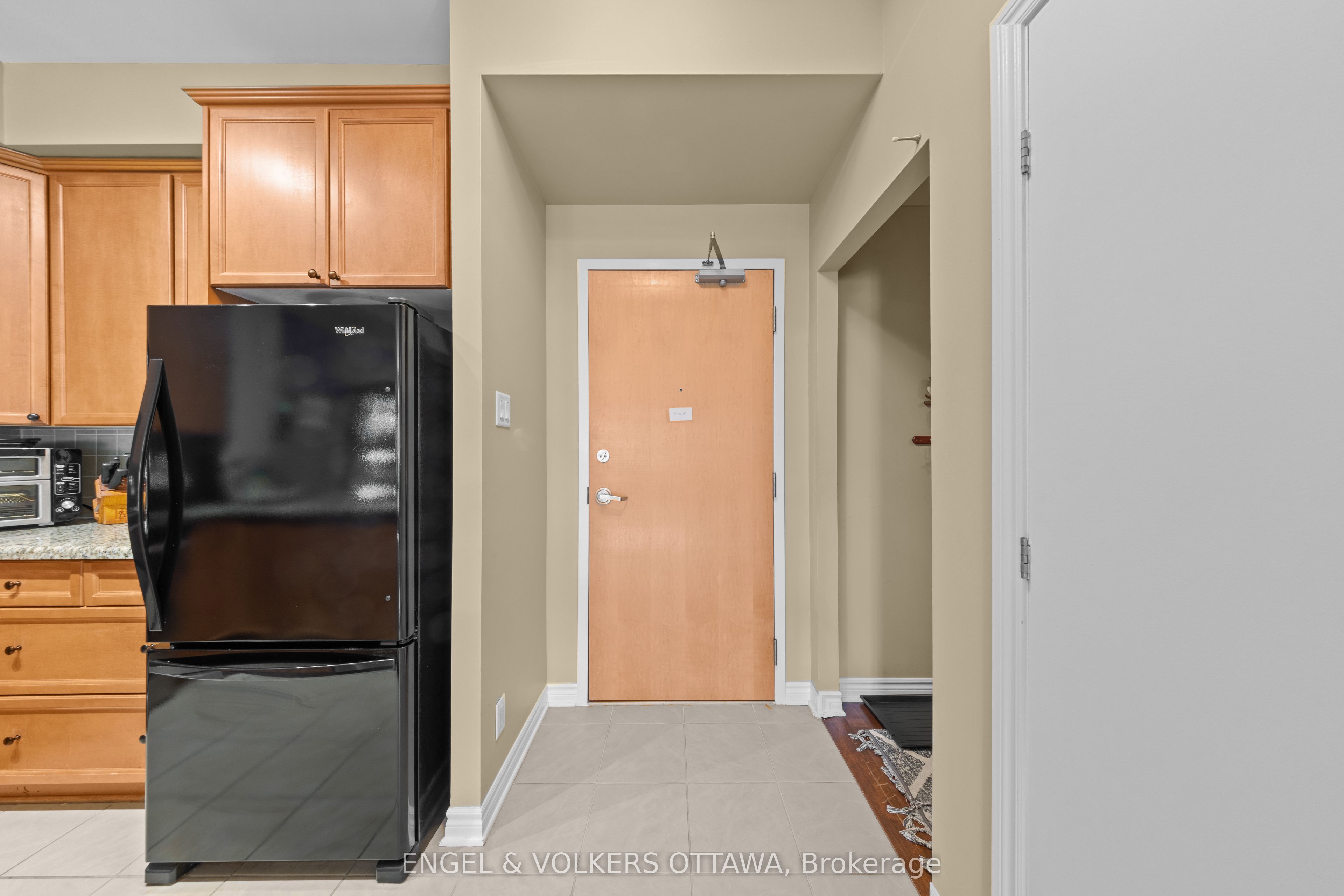 205 Bolton Street 304 Property Photo 7