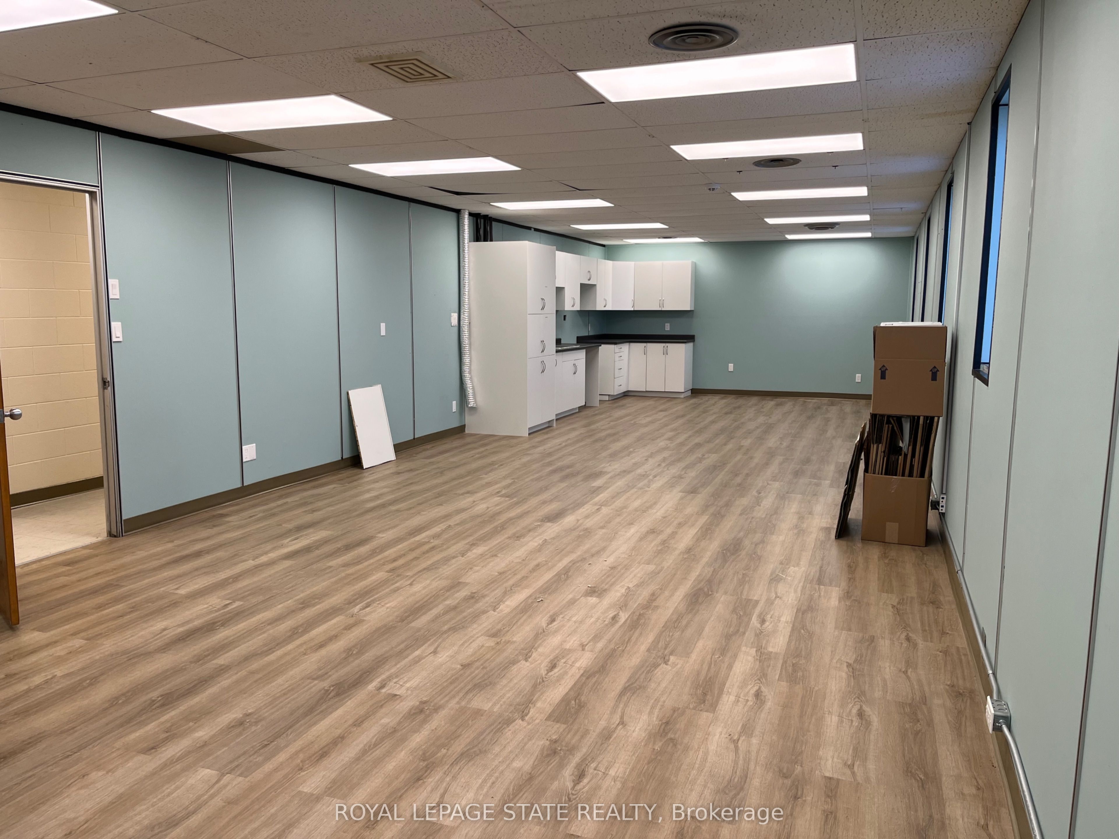 111 Broad Street E Property Photo 10