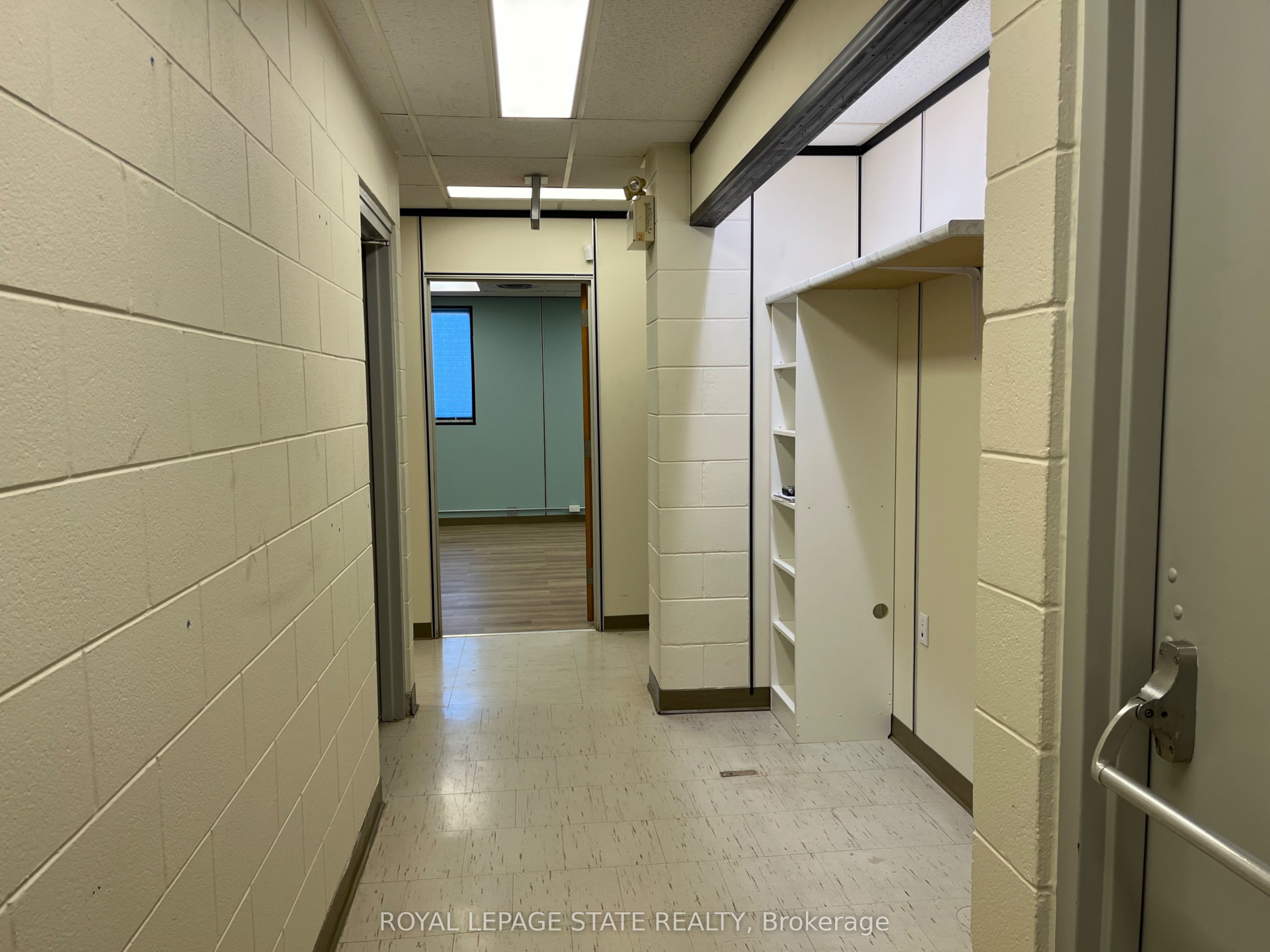 111 Broad Street E Property Photo 15
