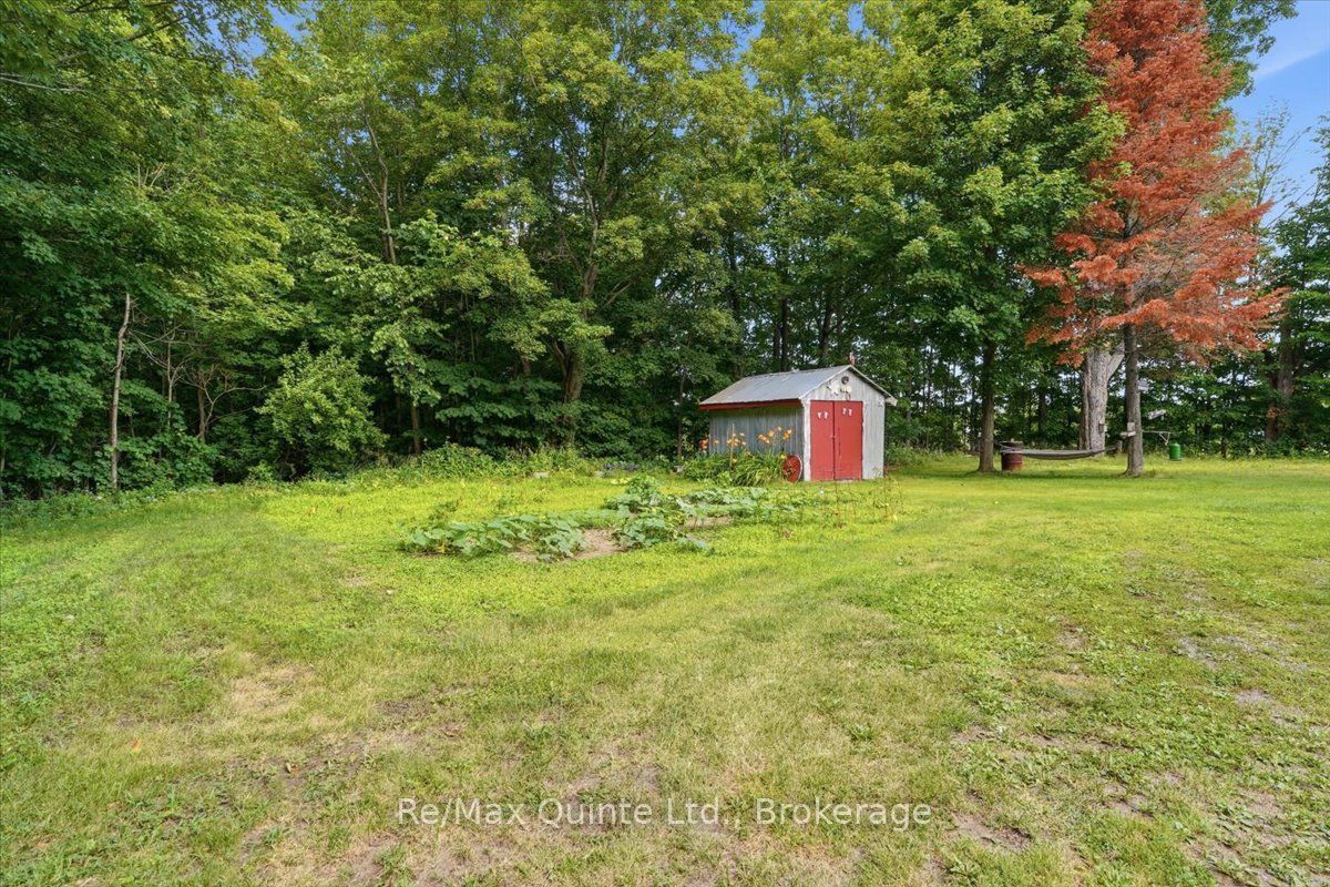16492 Highway 62 Property Photo 6