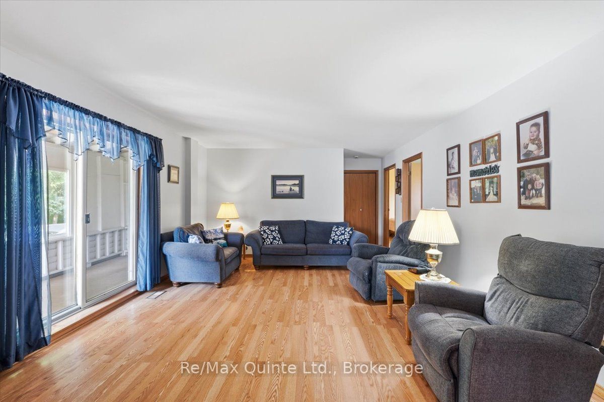 16492 Highway 62 Property Photo 12