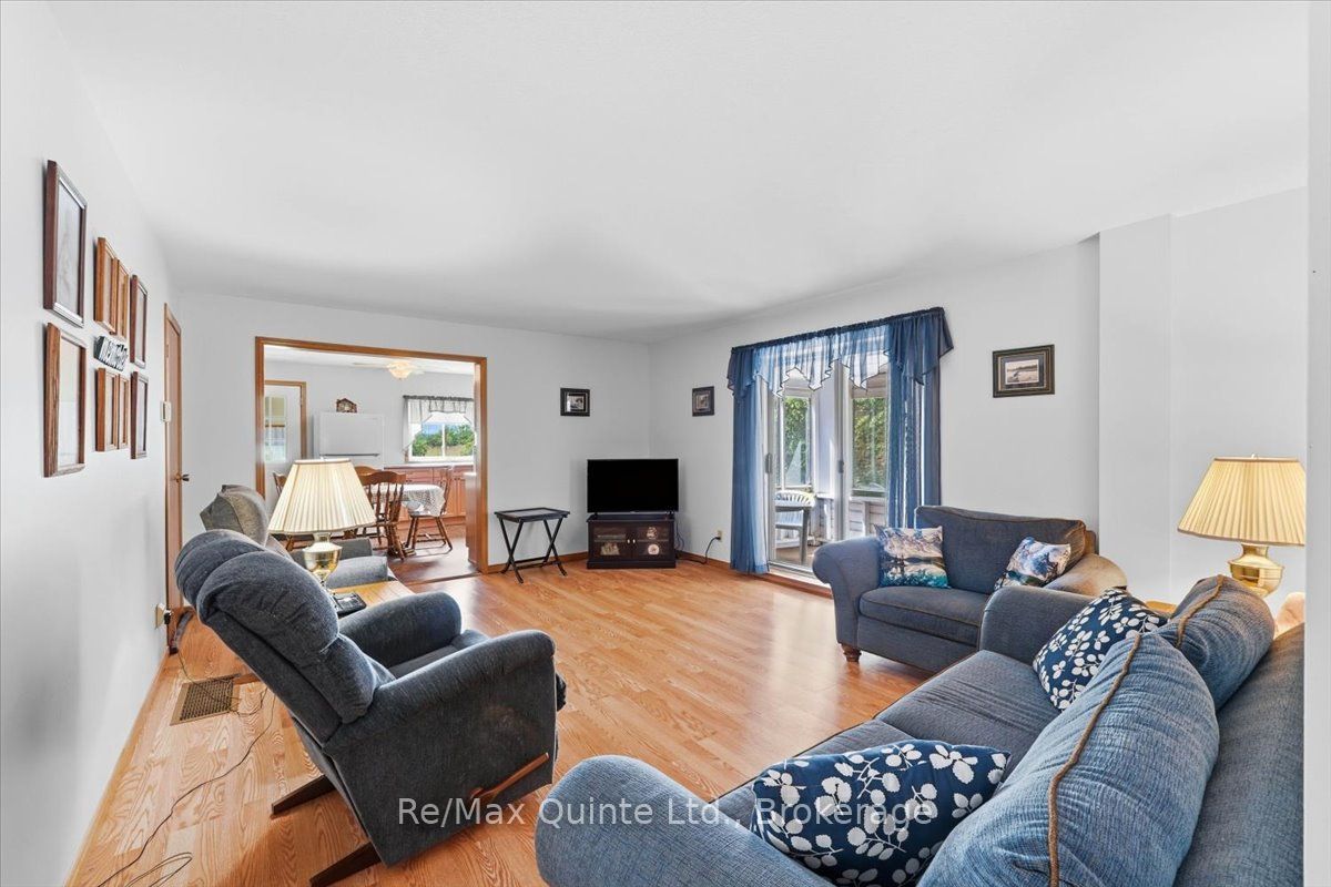 16492 Highway 62 Property Photo 13