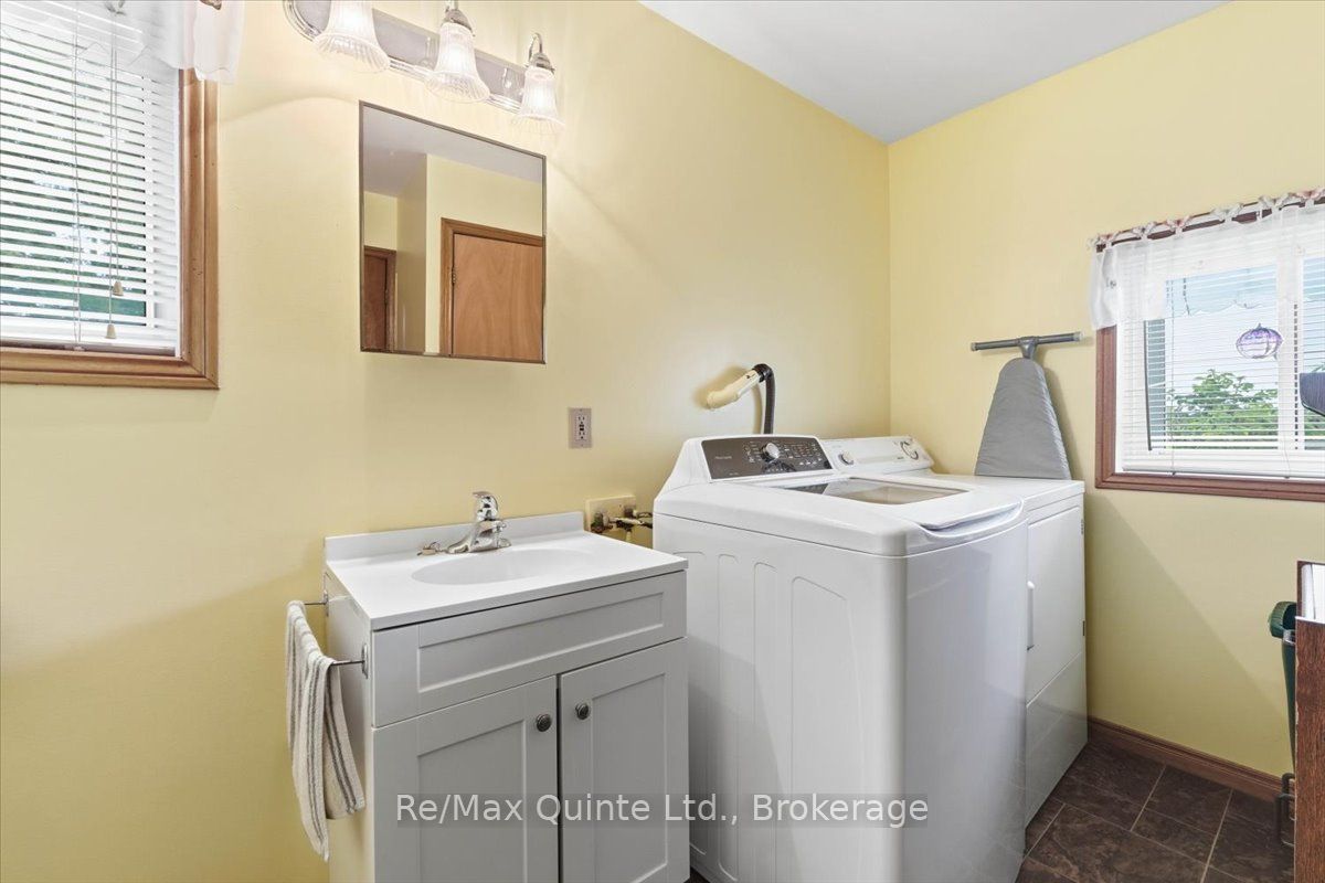 16492 Highway 62 Property Photo 18