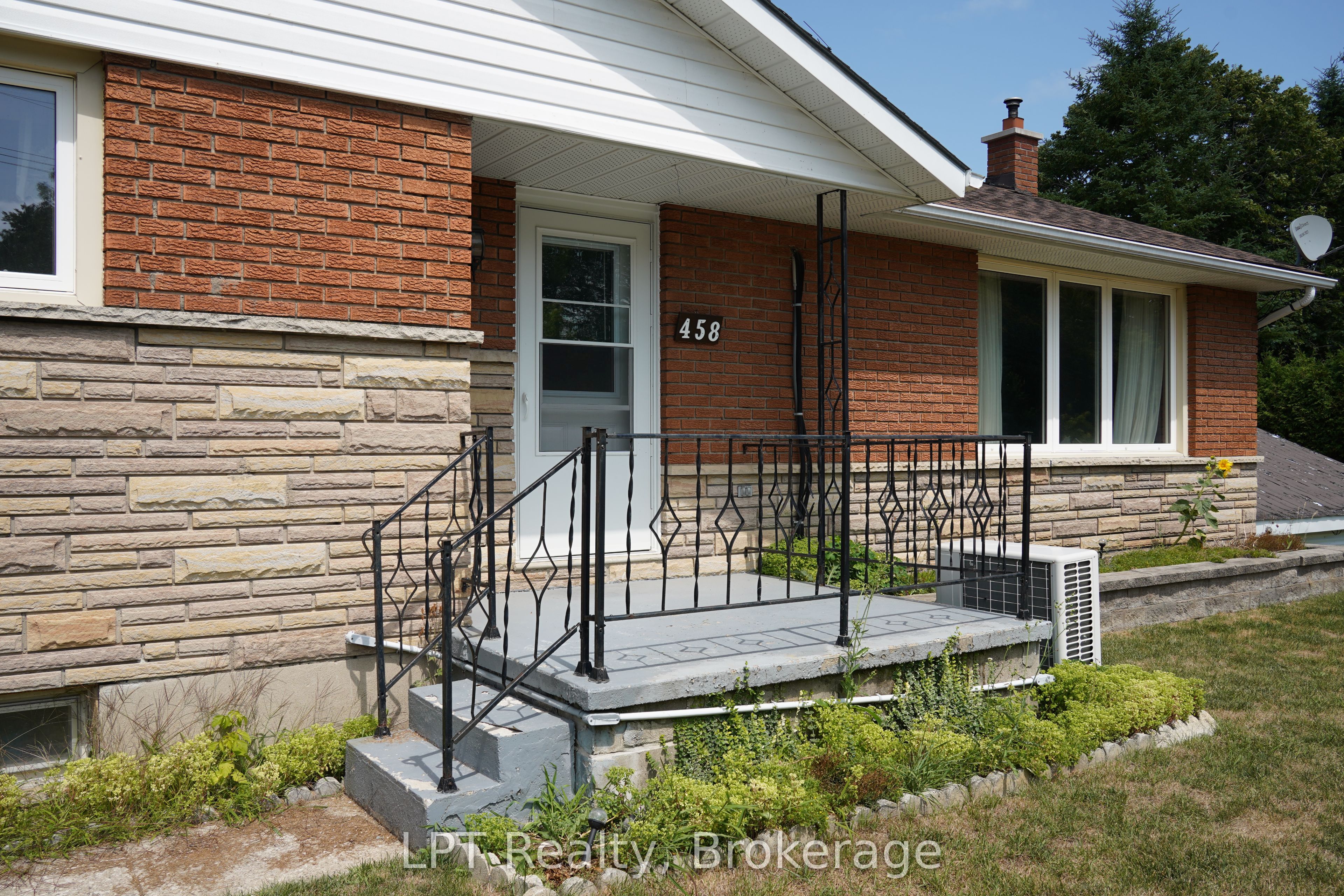 458 Princess Street Property Photo 6