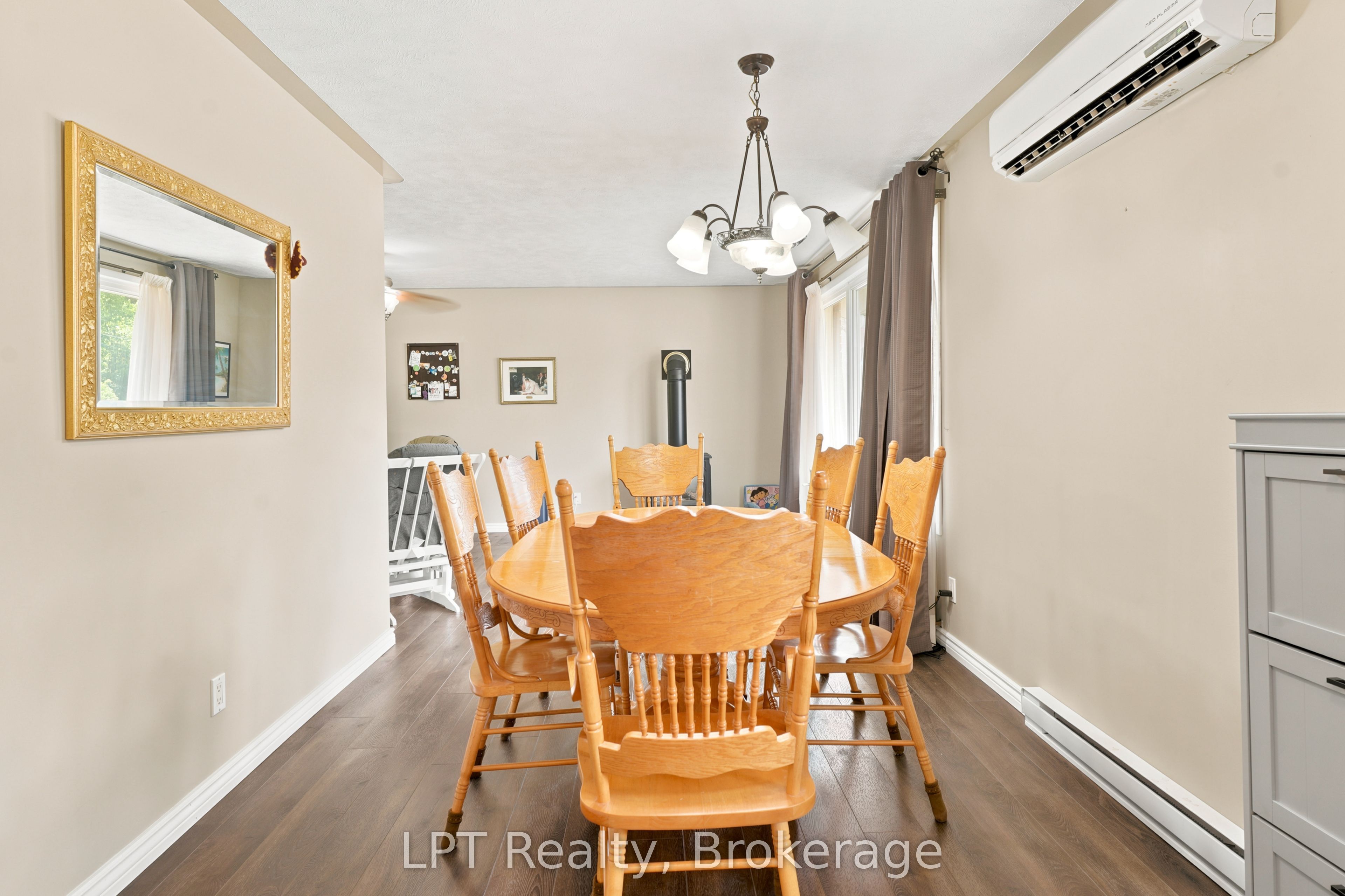 458 Princess Street Property Photo 9