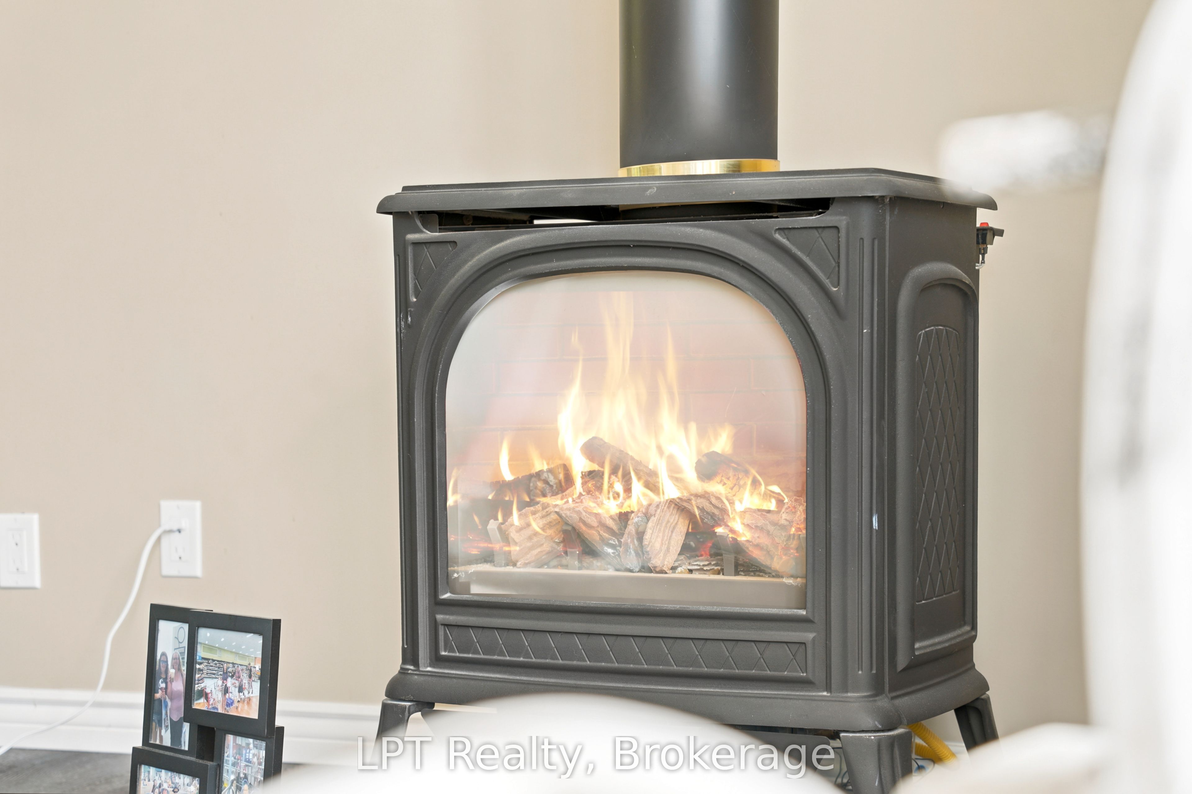 458 Princess Street Property Photo 12