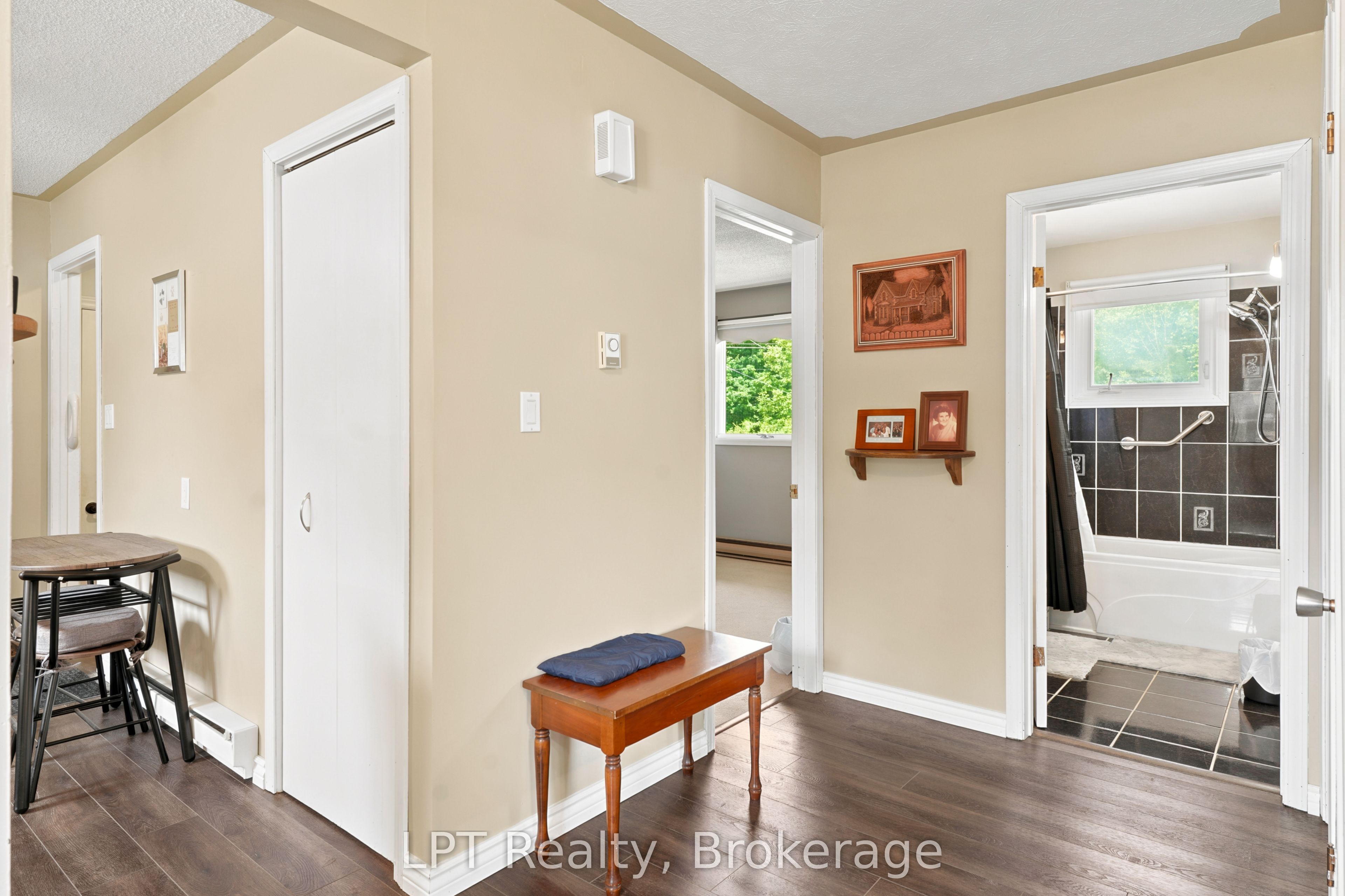 458 Princess Street Property Photo 13
