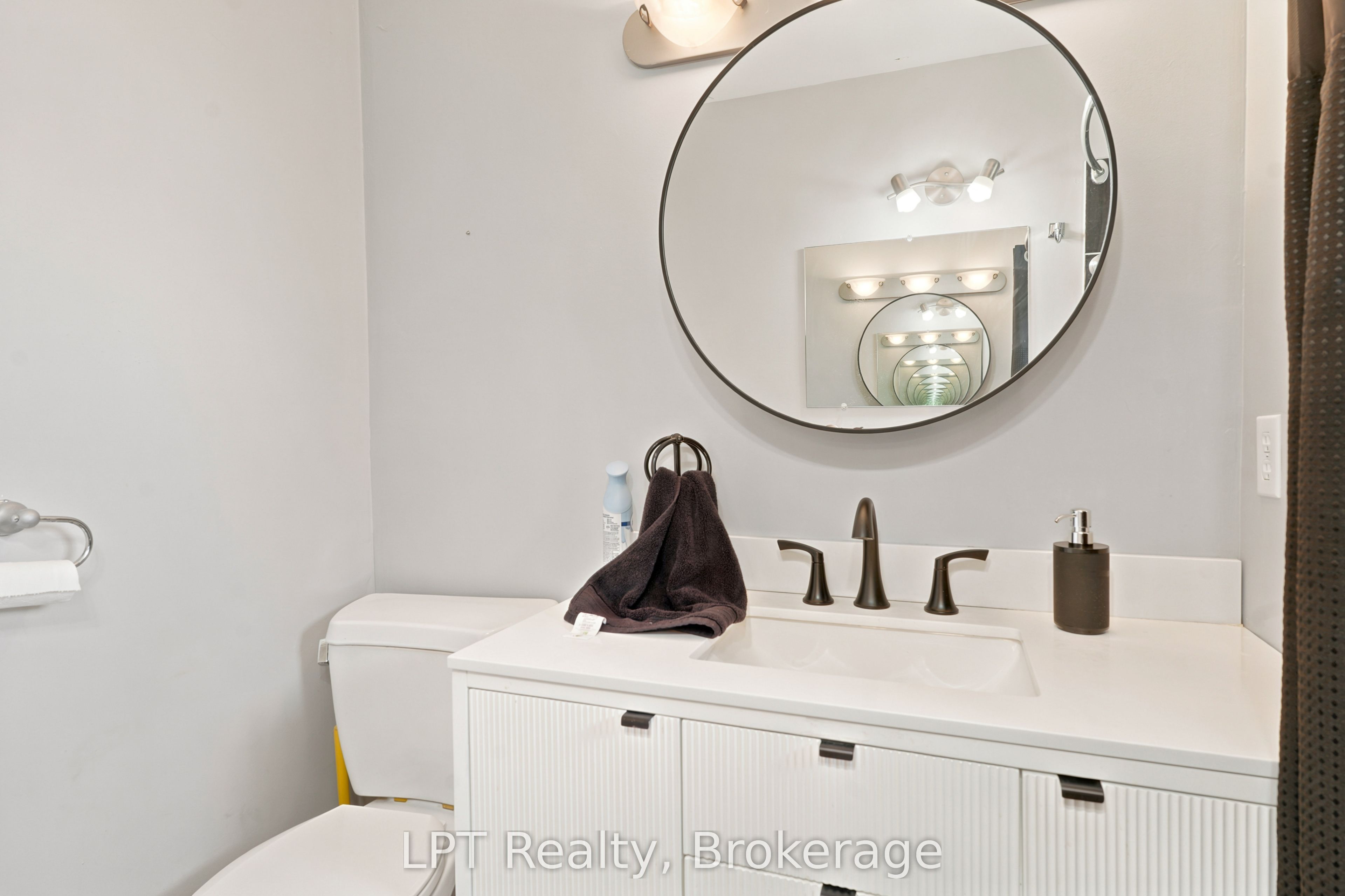 458 Princess Street Property Photo 15