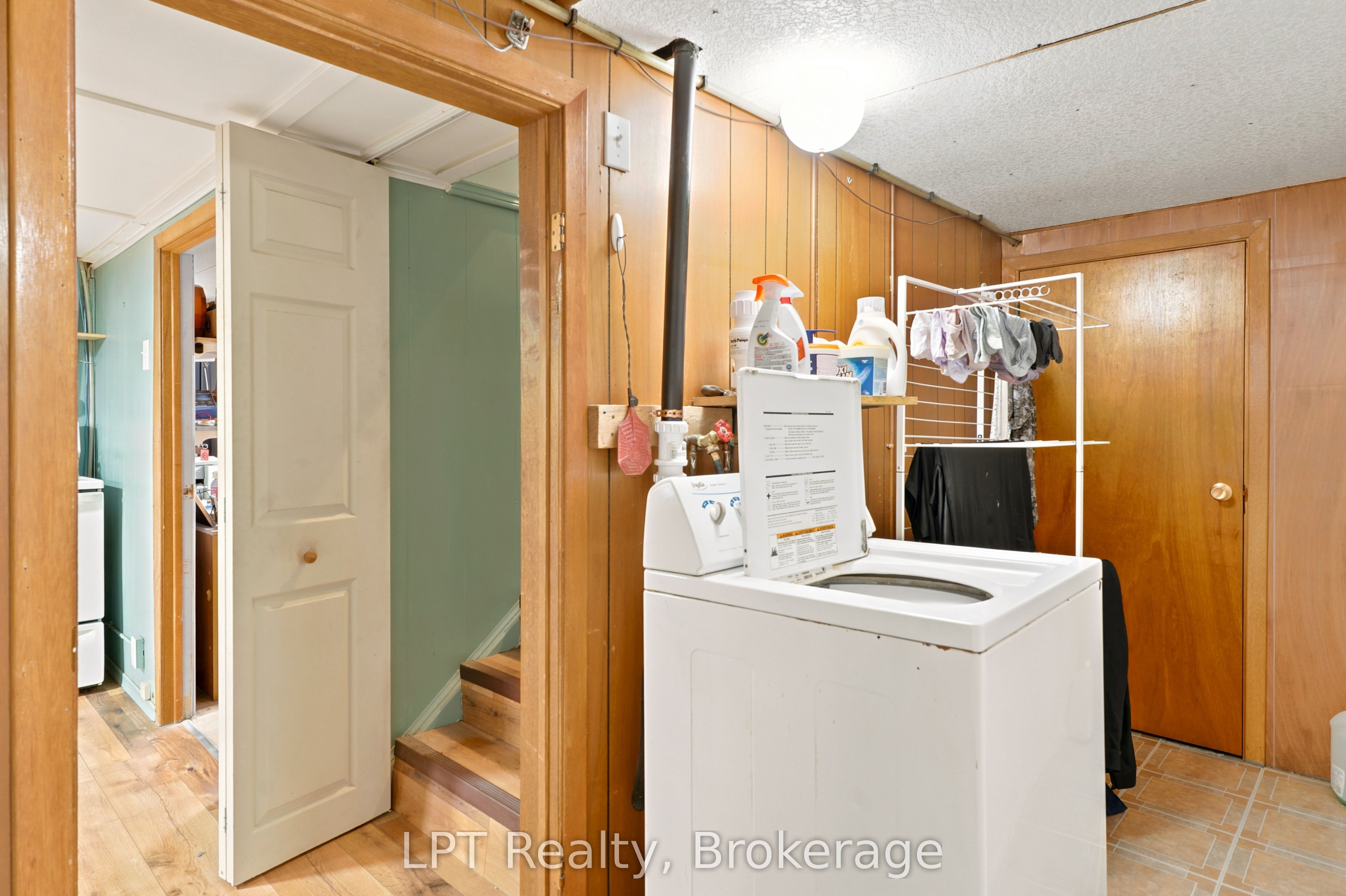 458 Princess Street Property Photo 34