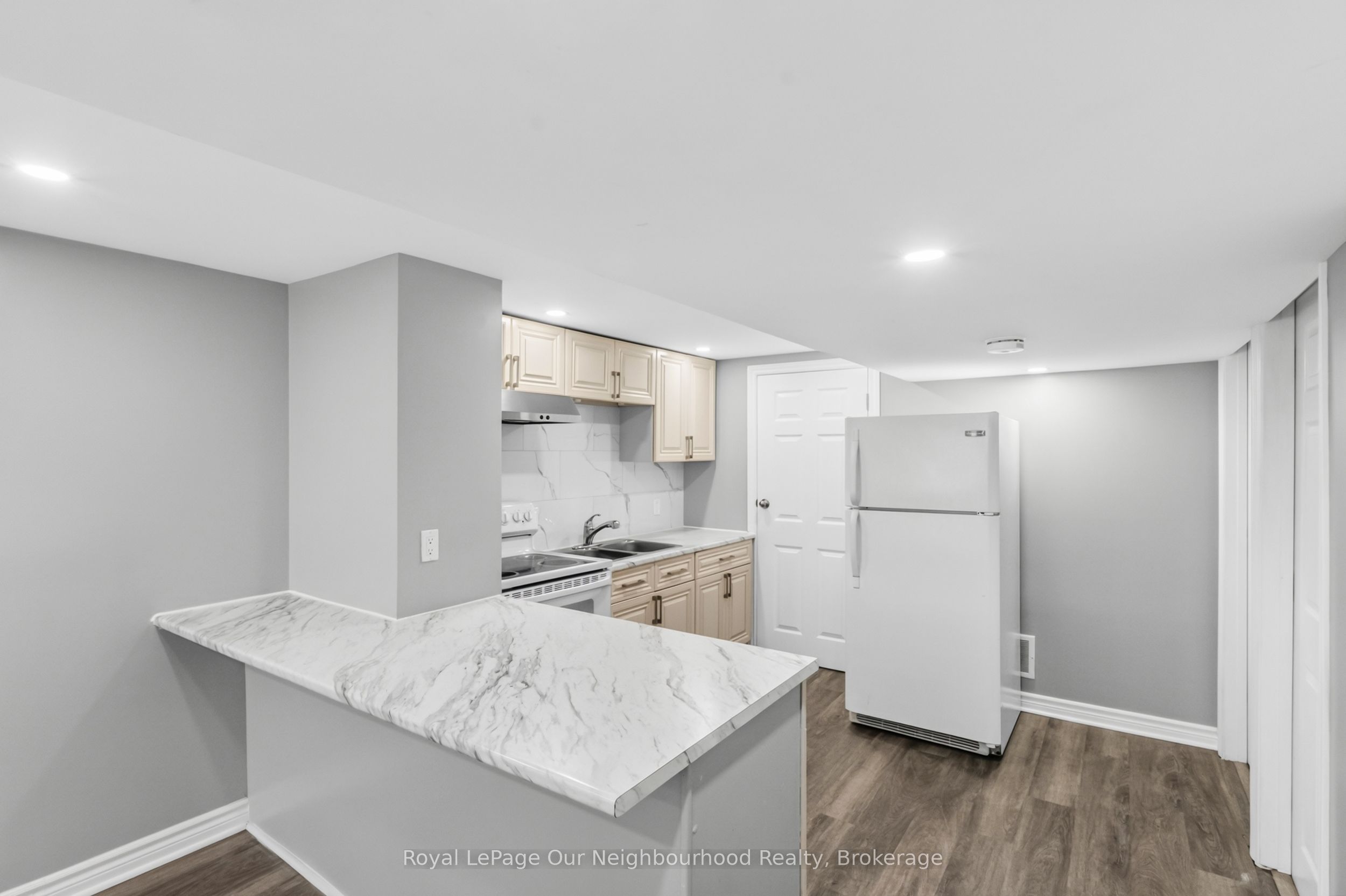 1612 Cherryhill Road Property Photo 14