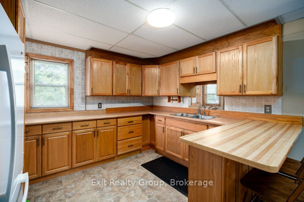 8 Ridley Street E Property Photo 12