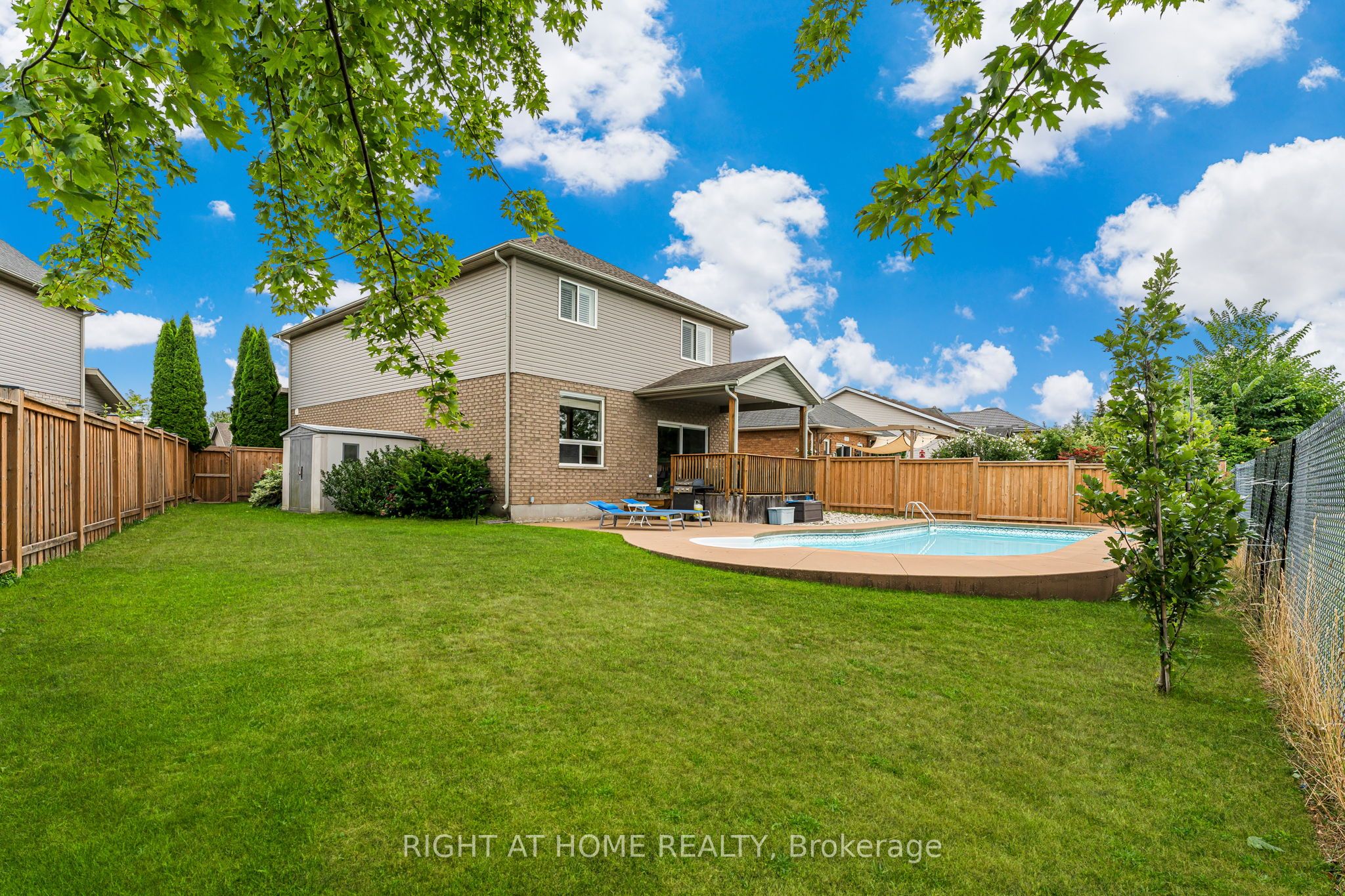 80 Loretta Drive Property Photo 45
