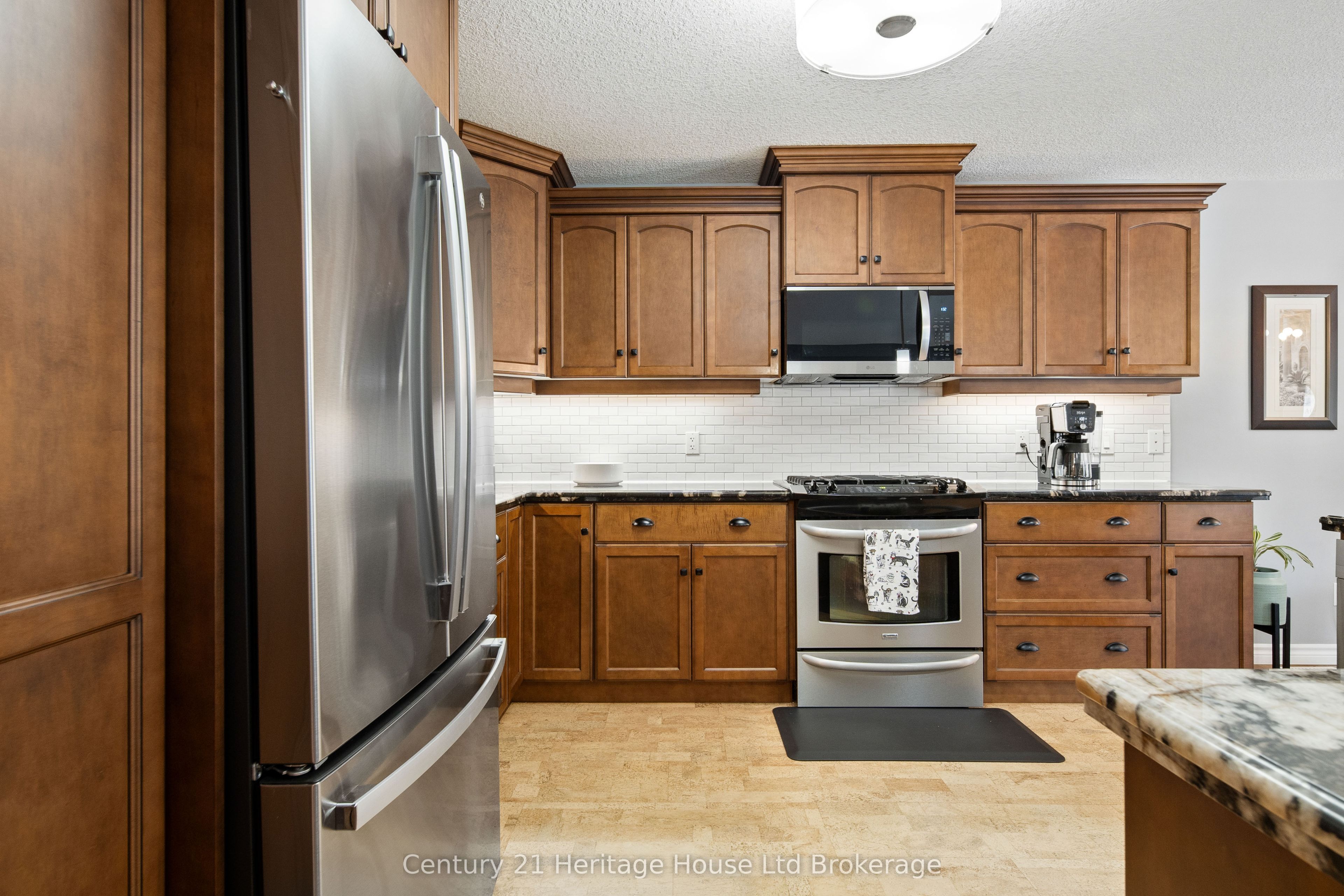 150 Forestway Trail Property Photo 10
