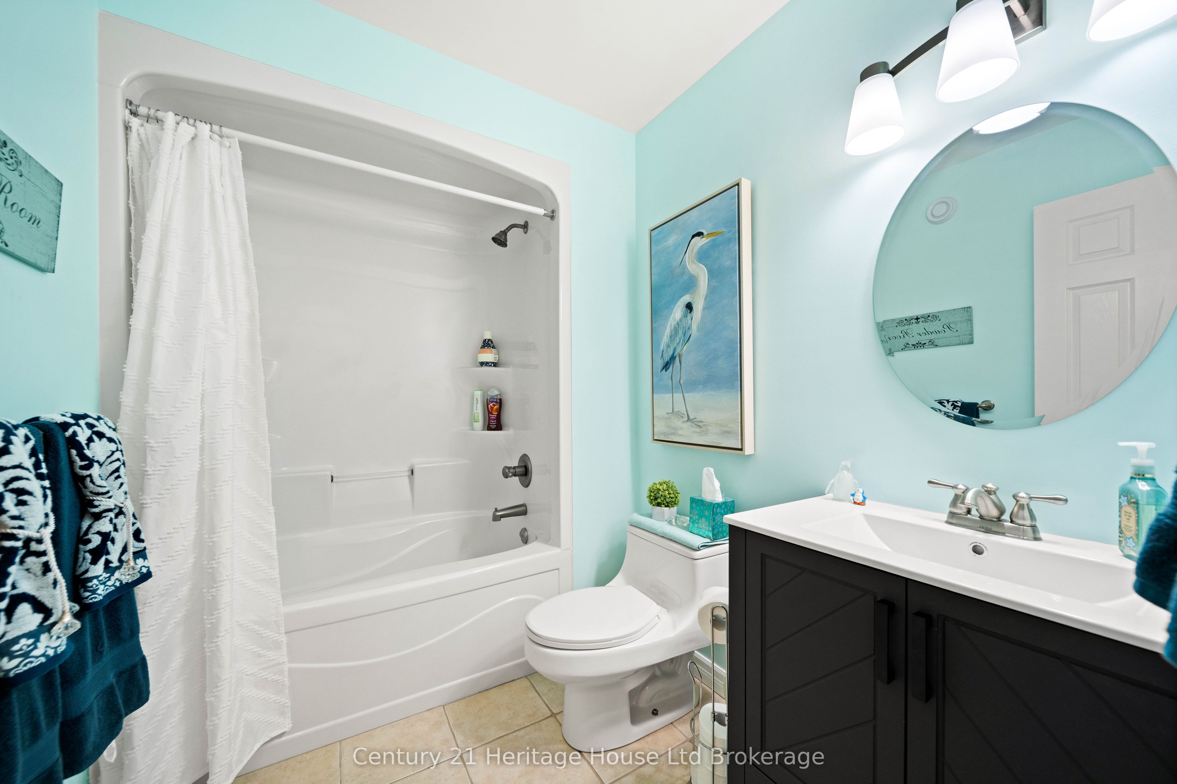 150 Forestway Trail Property Photo 16