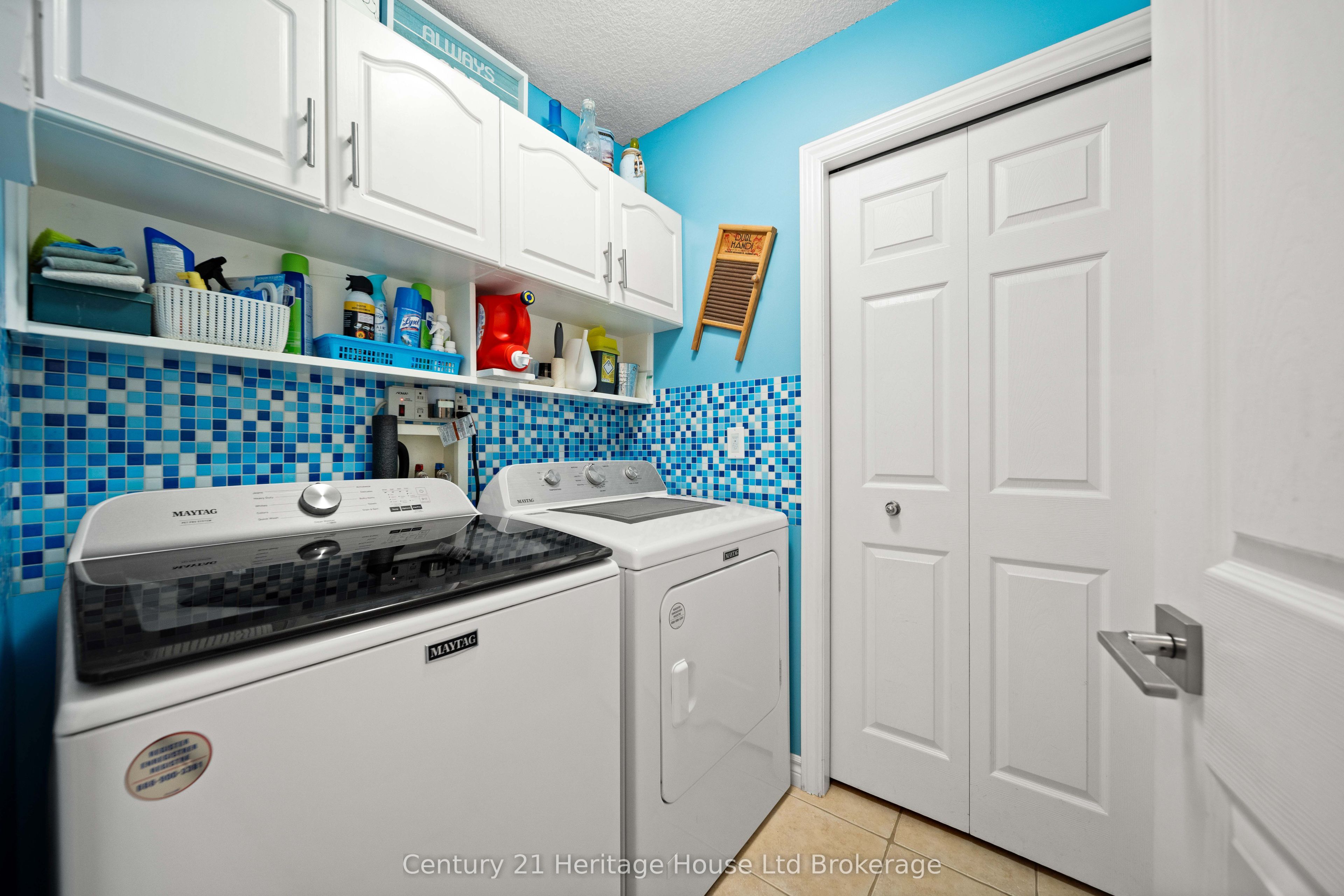 150 Forestway Trail Property Photo 17