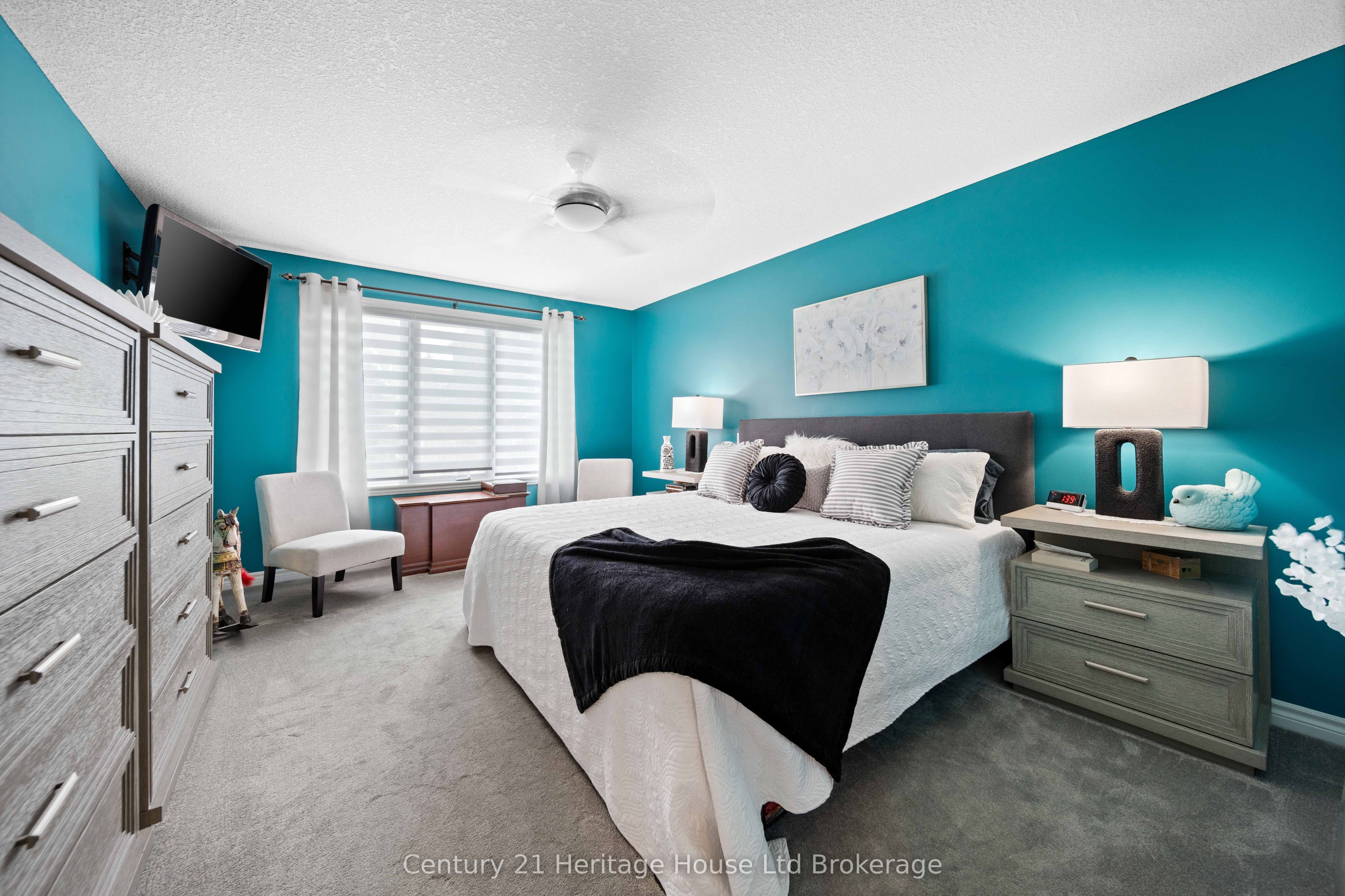 150 Forestway Trail Property Photo 18