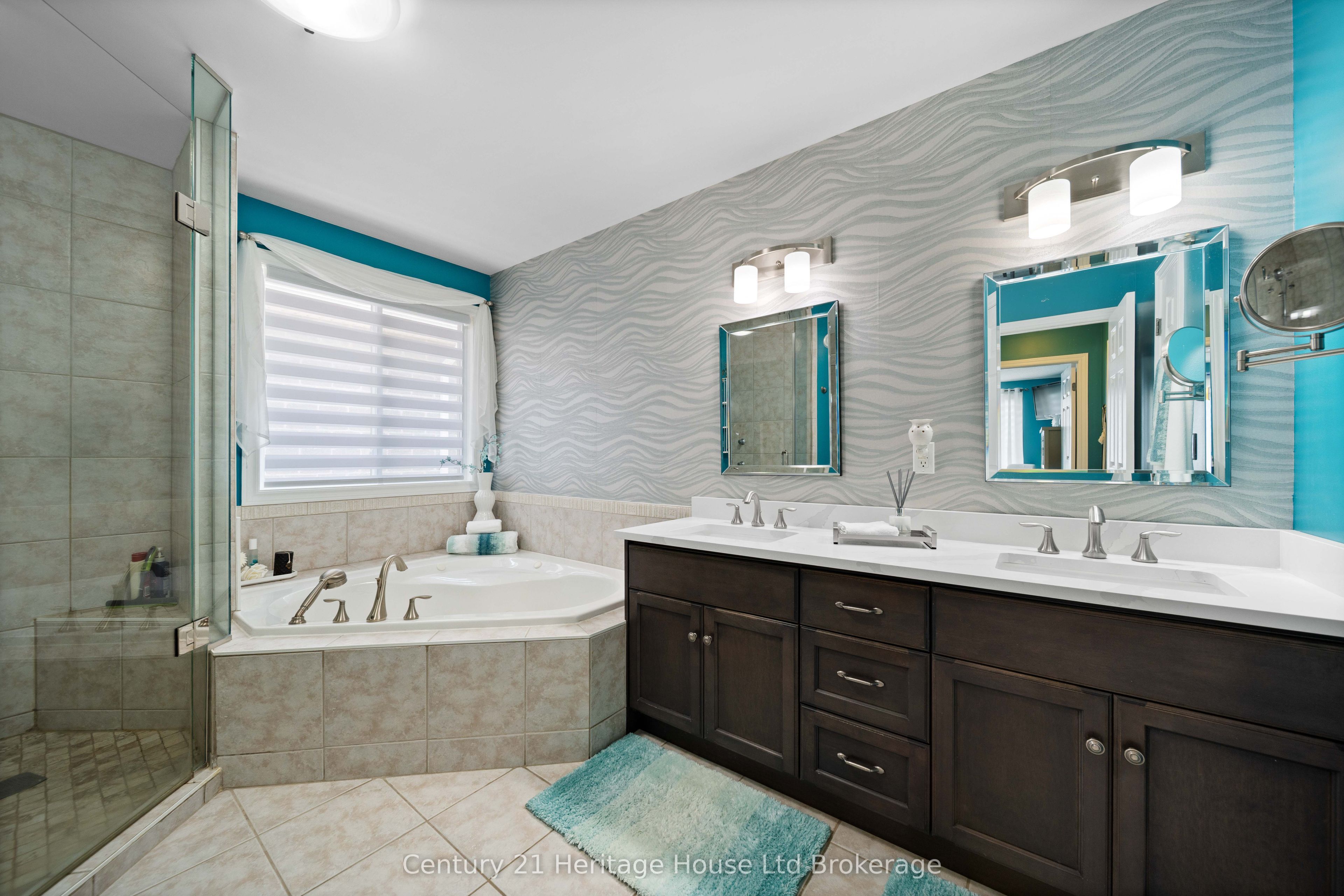 150 Forestway Trail Property Photo 21
