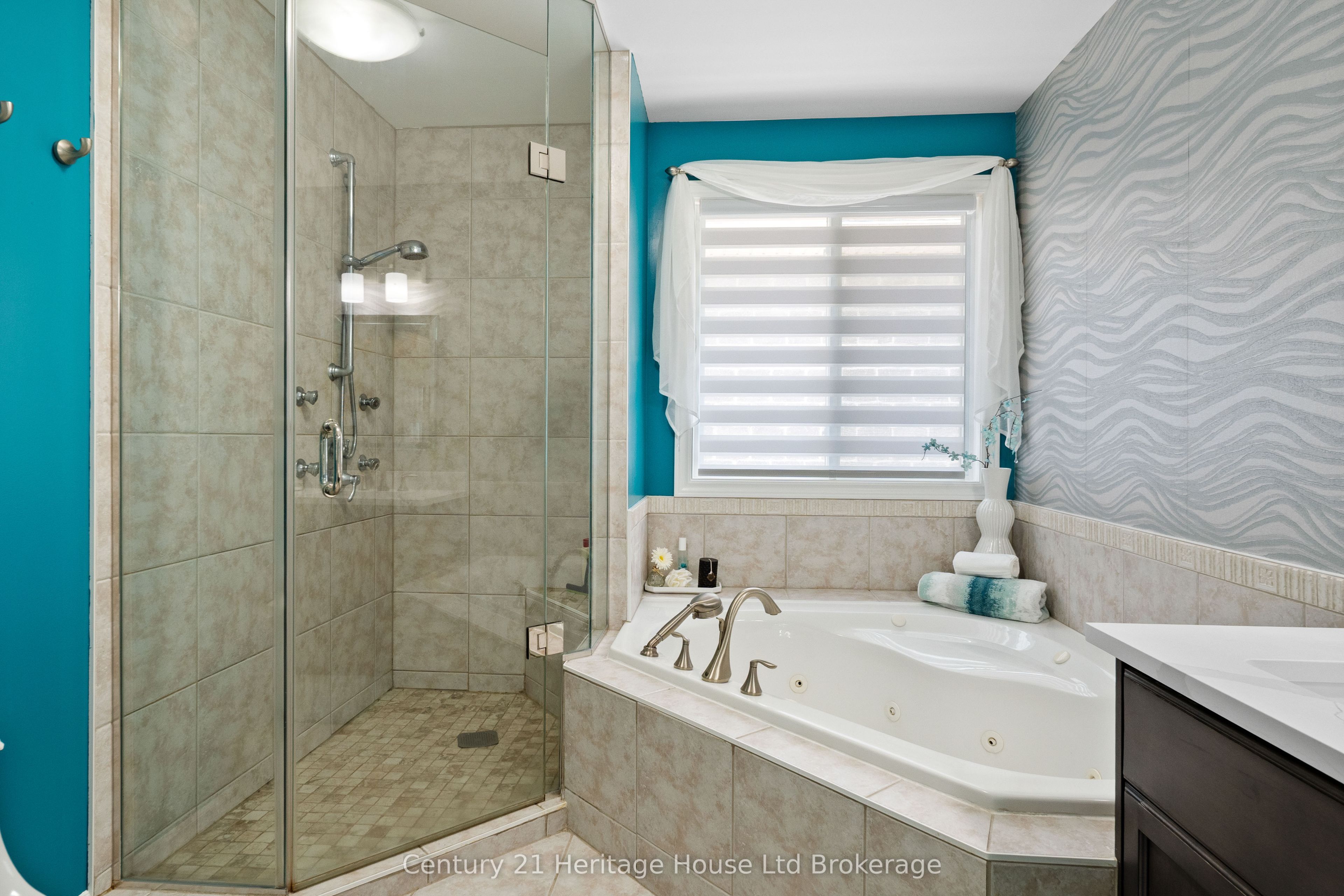 150 Forestway Trail Property Photo 22