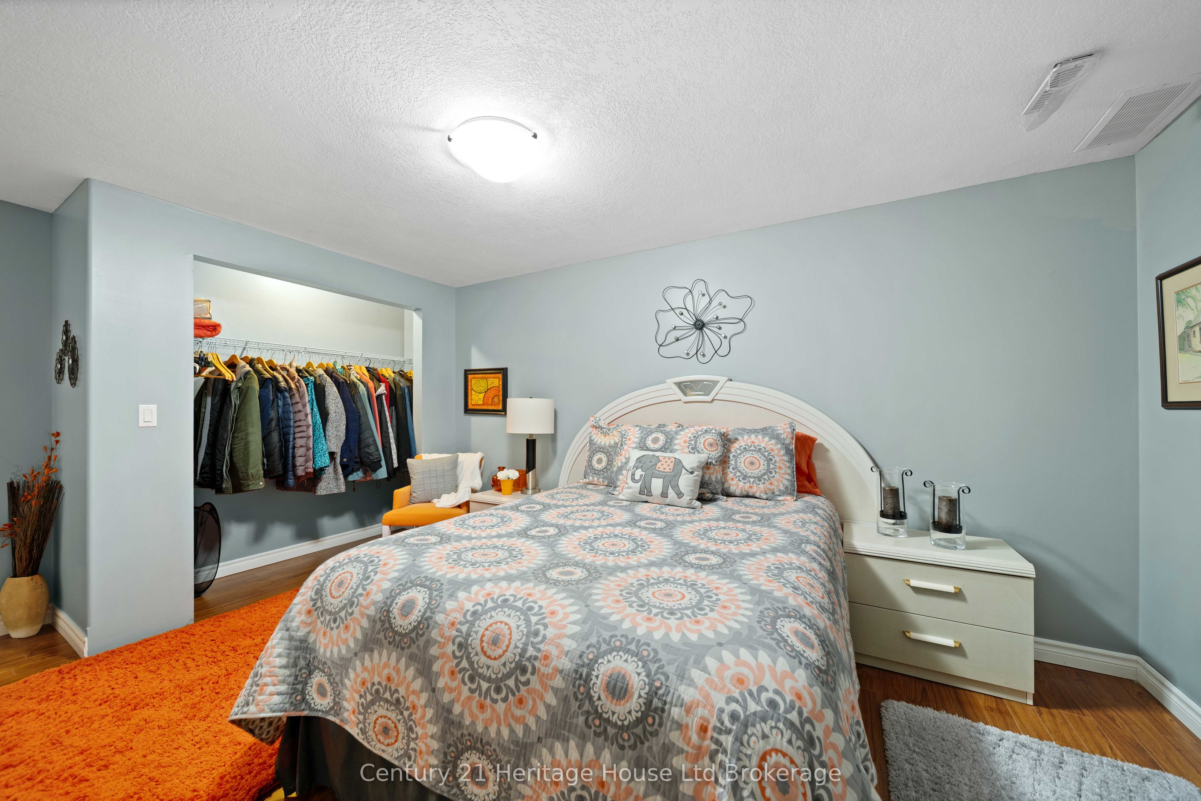 150 Forestway Trail Property Photo 29