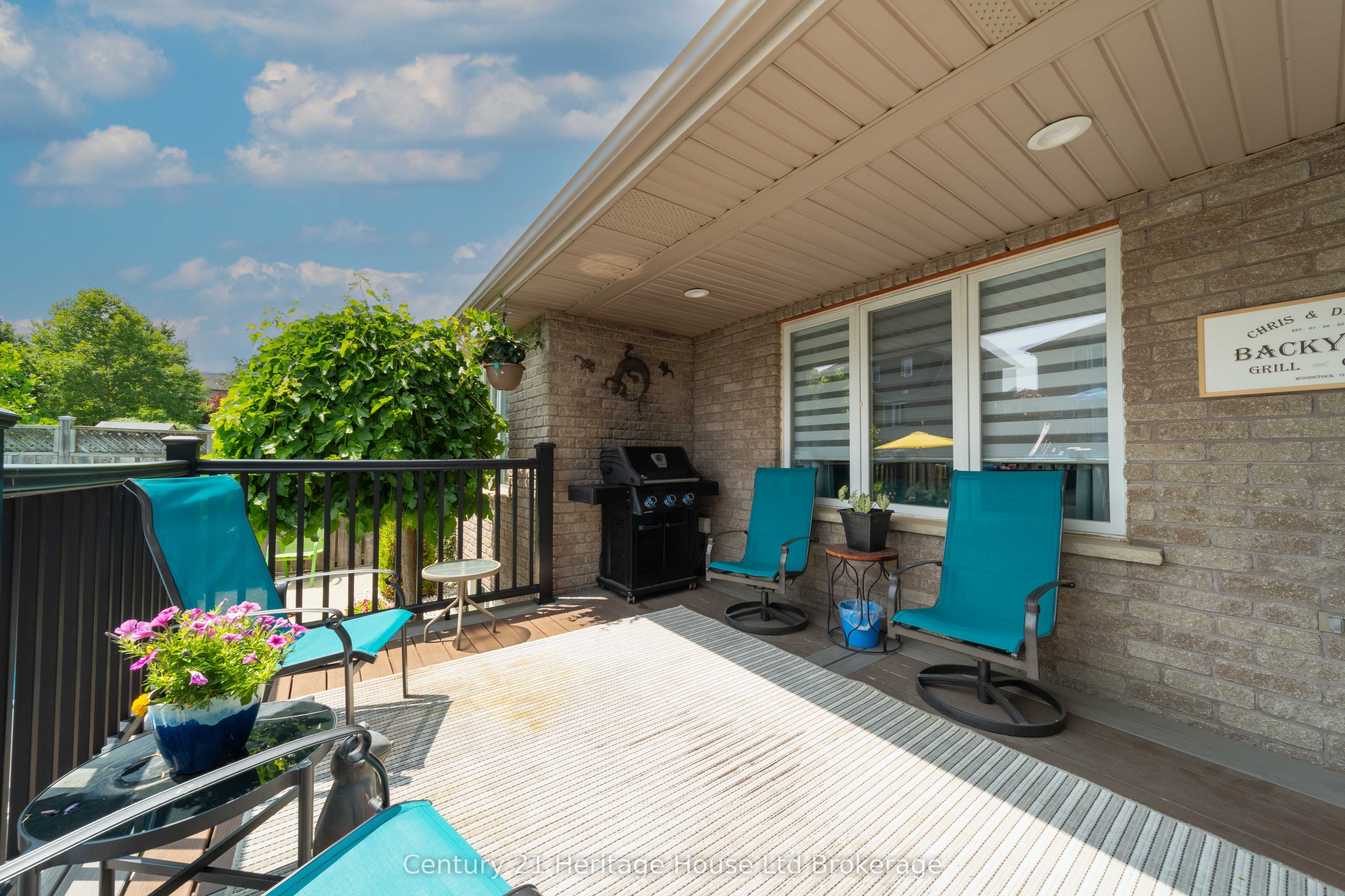 150 Forestway Trail Property Photo 43