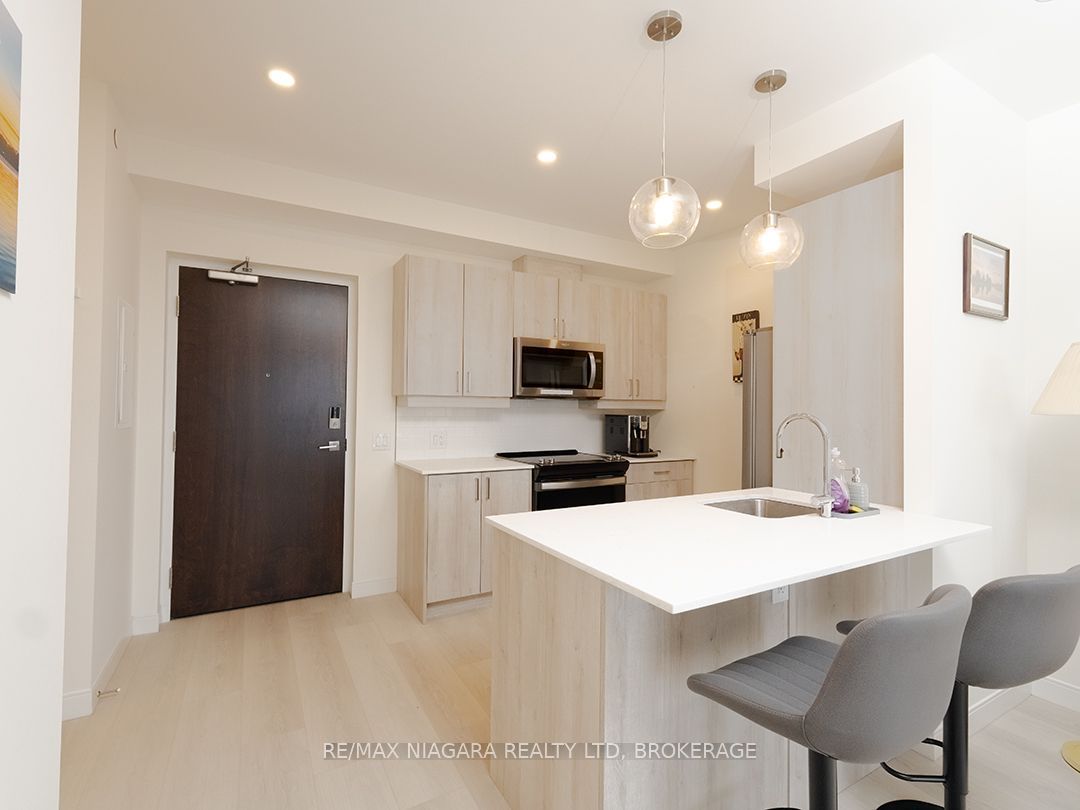 118 West Street 508 Property Photo 6