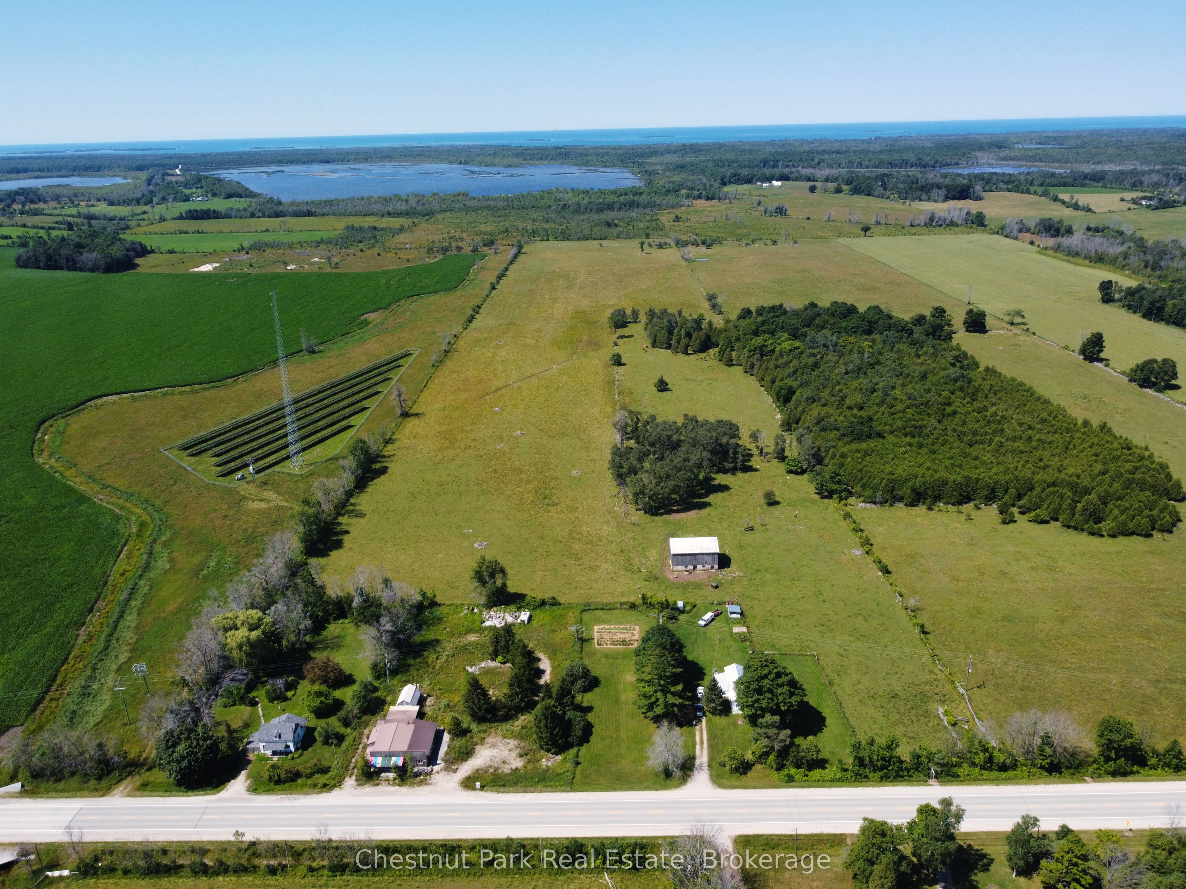 1143 Highway 6 Property Photo 1