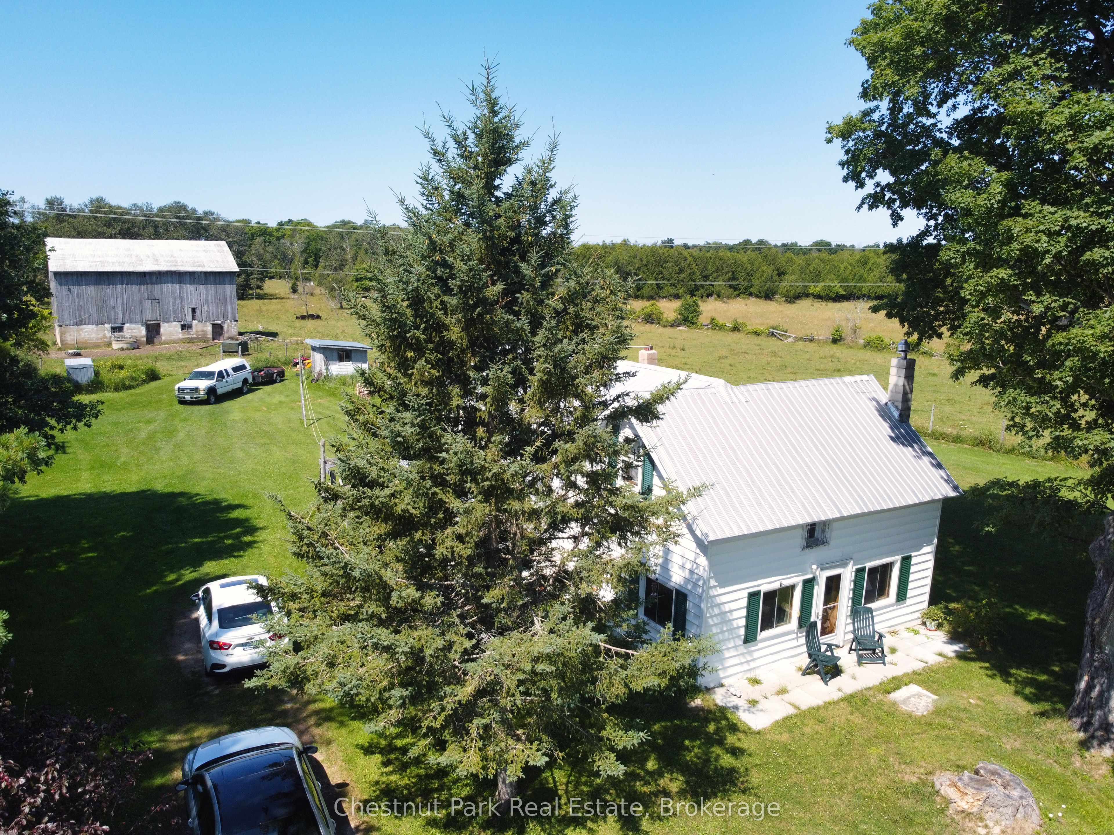 1143 Highway 6 Property Photo 5