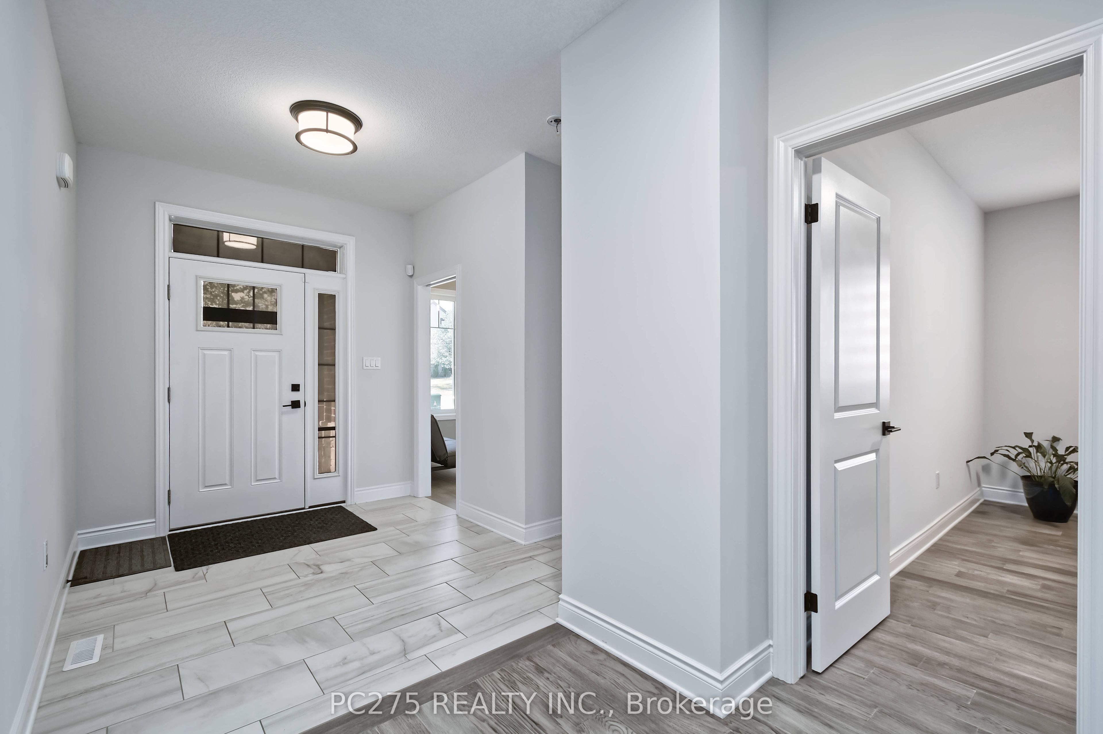 2022 Upperpoint Boulevard 10 Property Photo 6