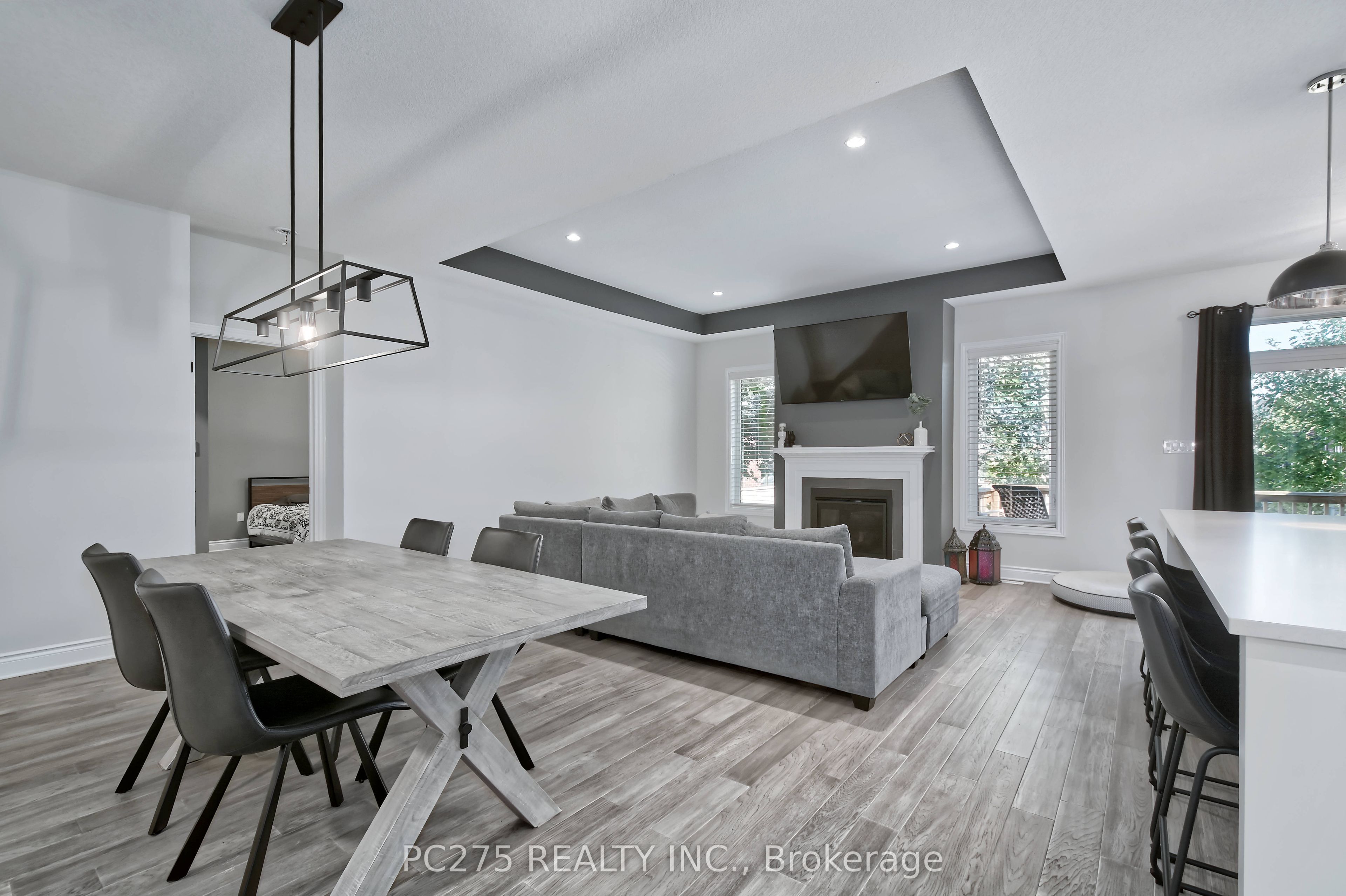 2022 Upperpoint Boulevard 10 Property Photo 9