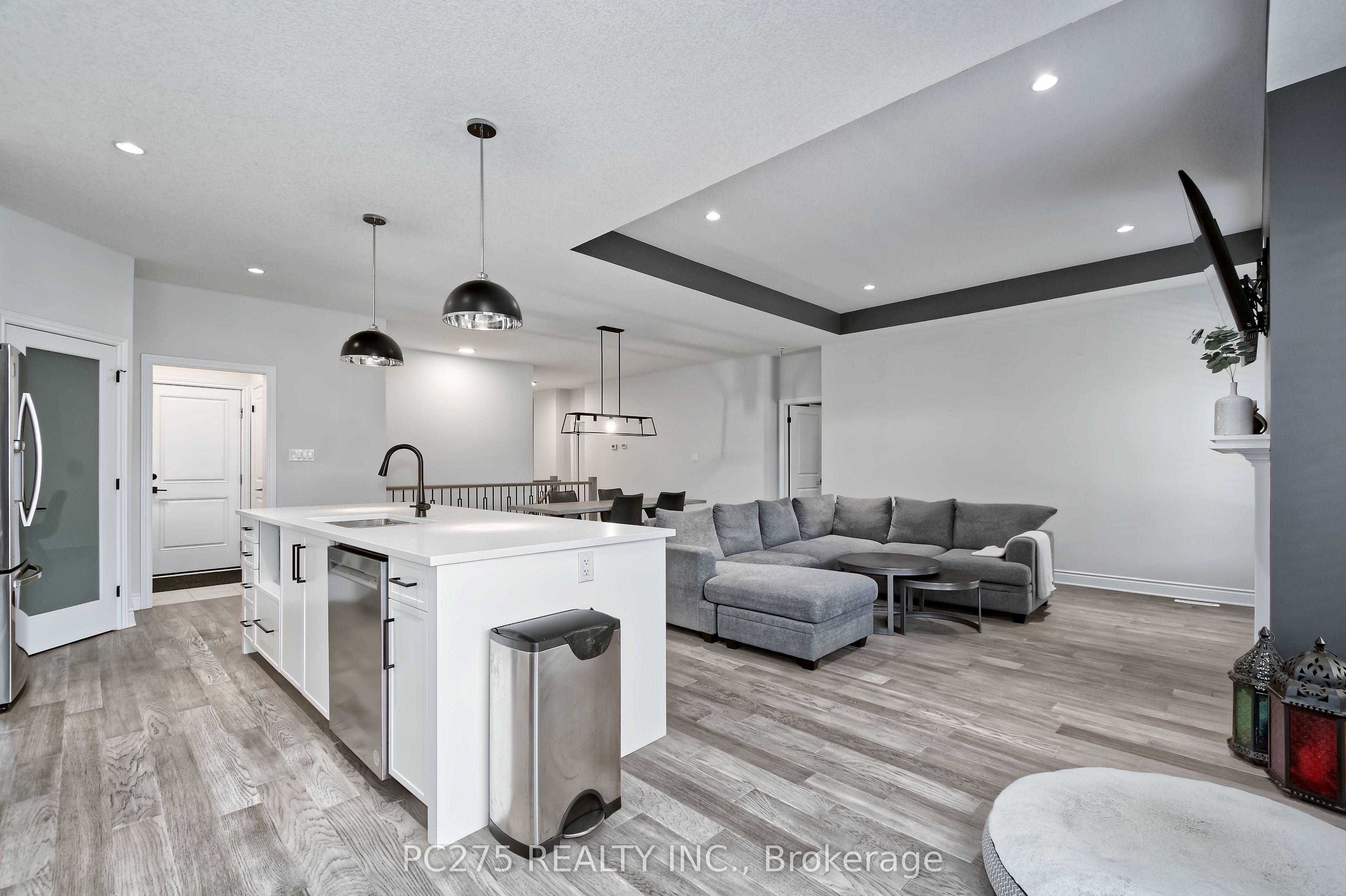 2022 Upperpoint Boulevard 10 Property Photo 15