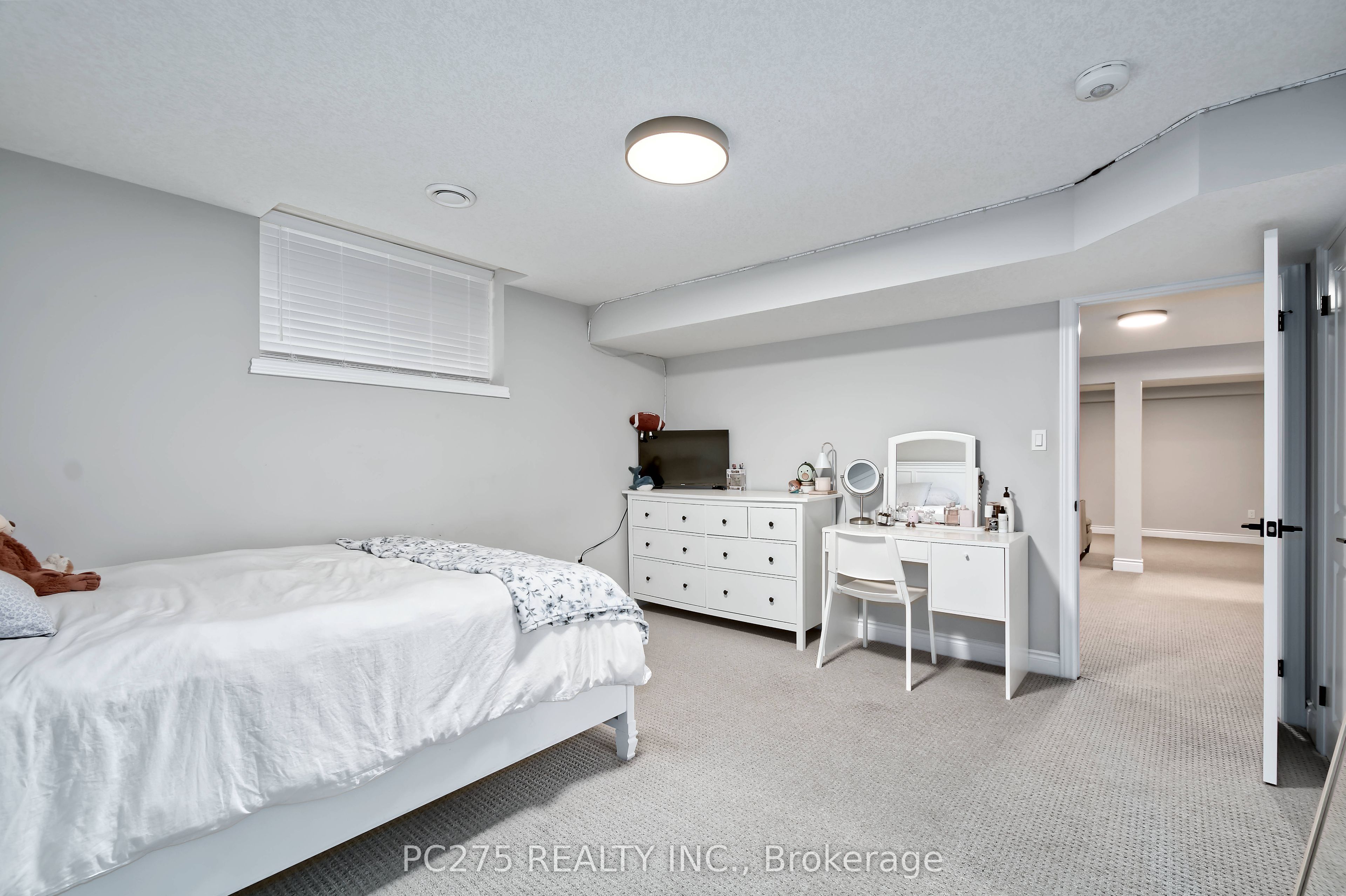 2022 Upperpoint Boulevard 10 Property Photo 33